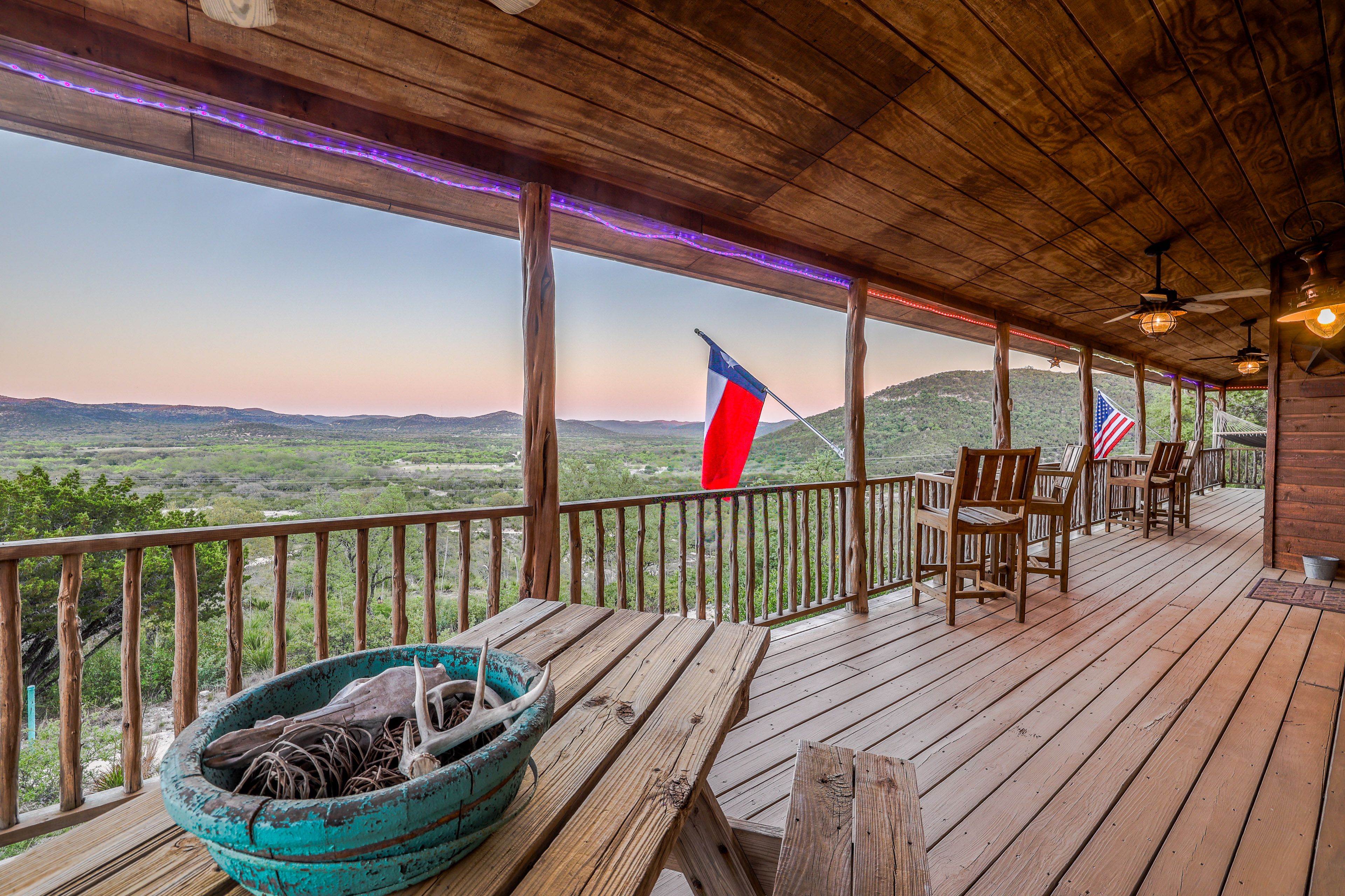 Concan Vacation Rental | 3BR | 2BA | 1,152 Sq Ft | Stairs to Enter