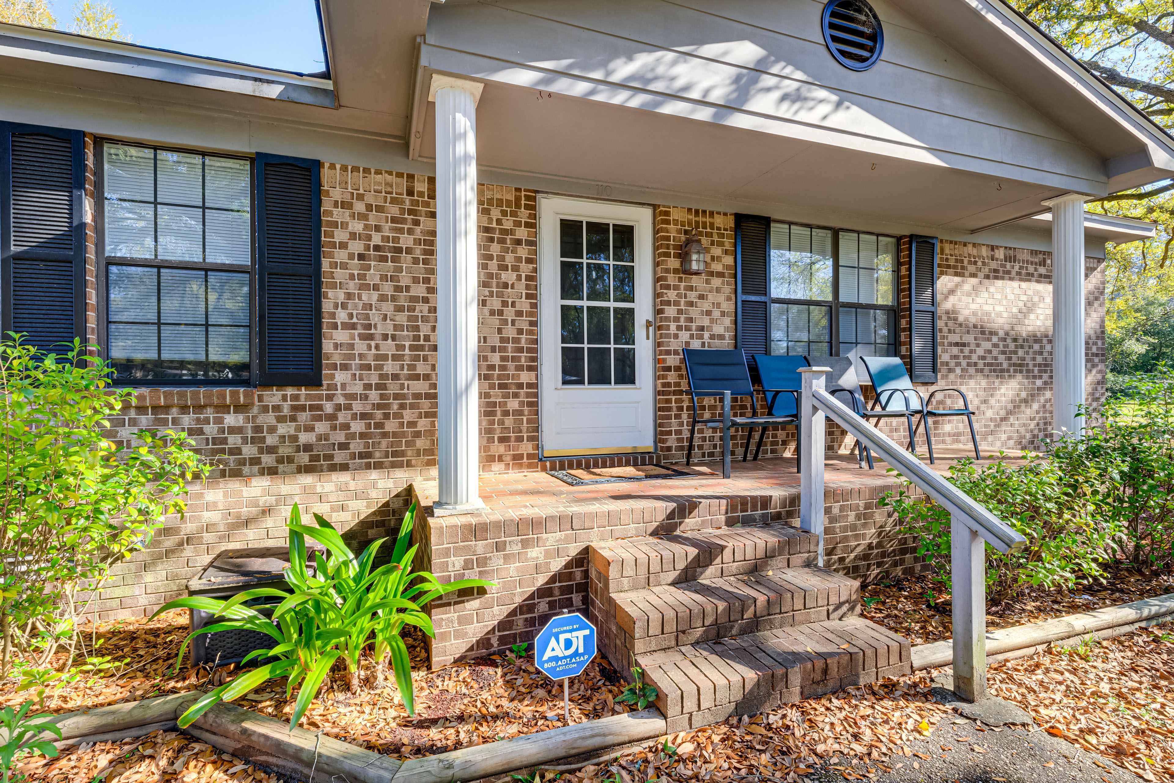 Property Entrance/Front Porch