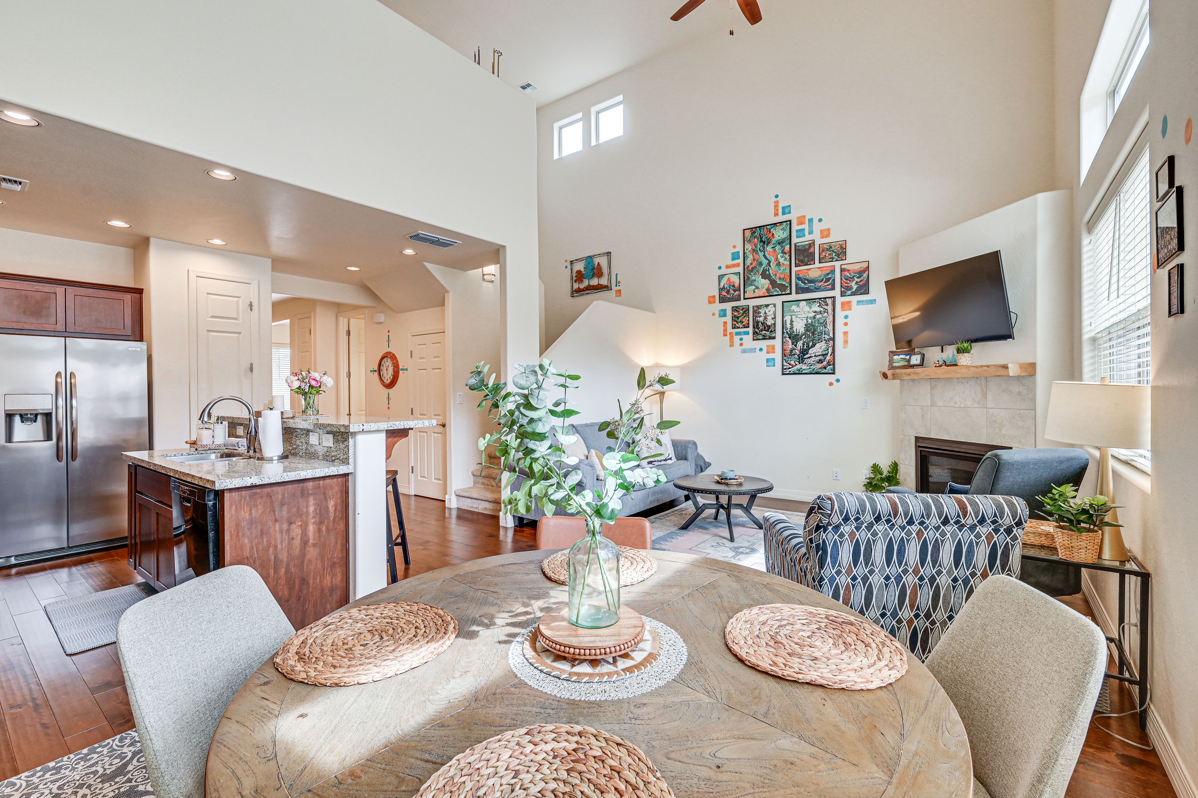 Dining Area | 1st Floor
