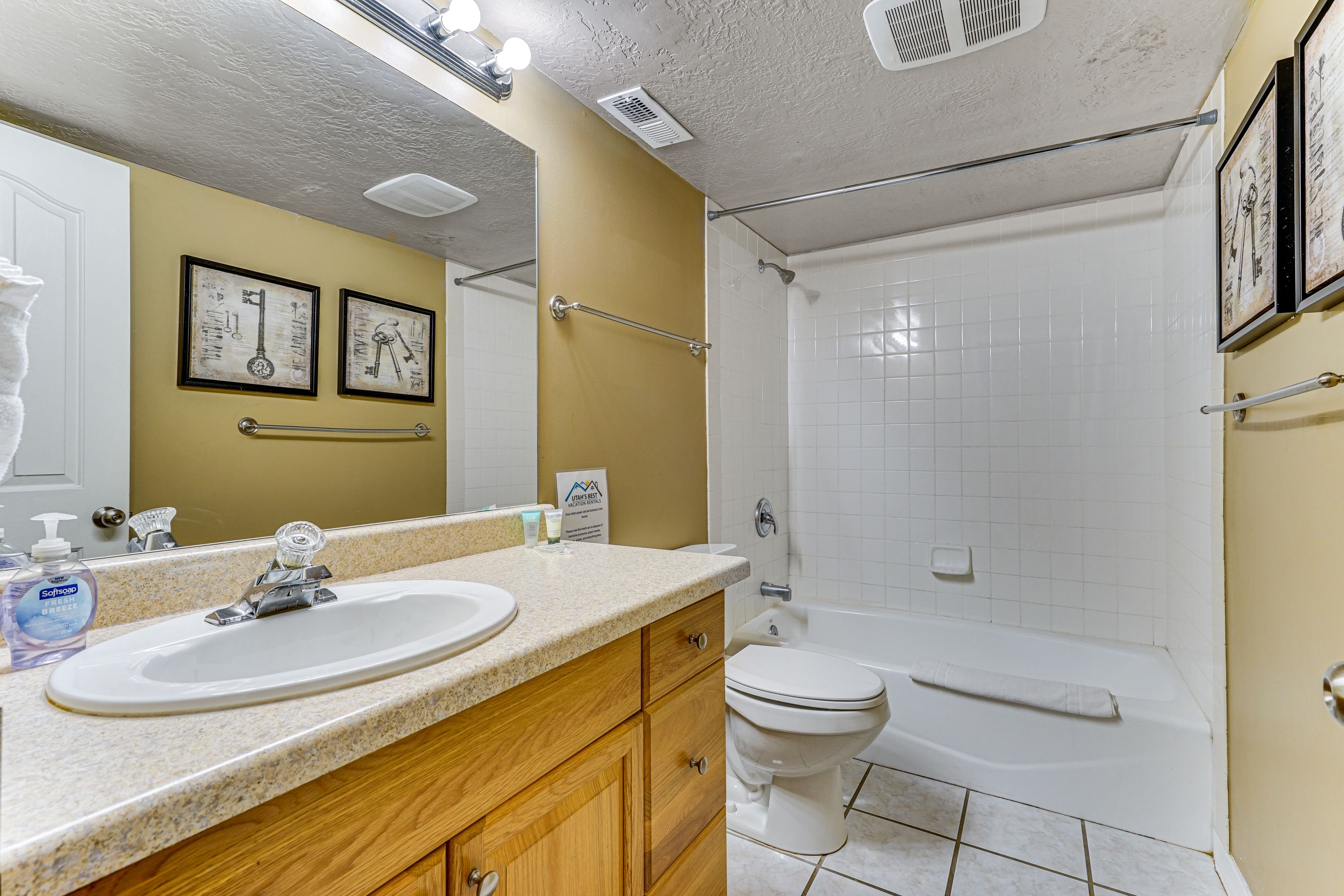 Bathroom | Basement Level