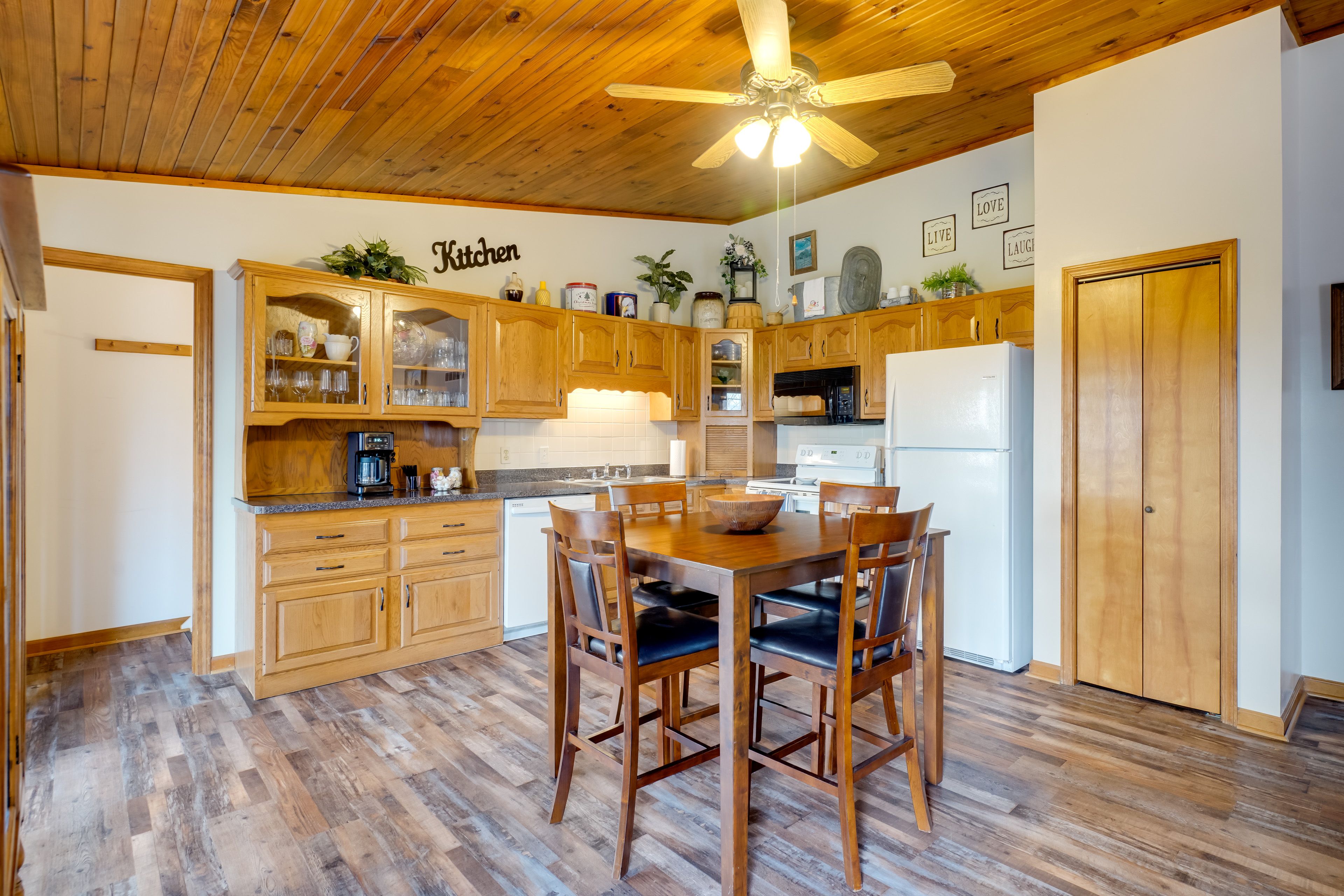 Kitchen & Dining Area | Keyless Entry