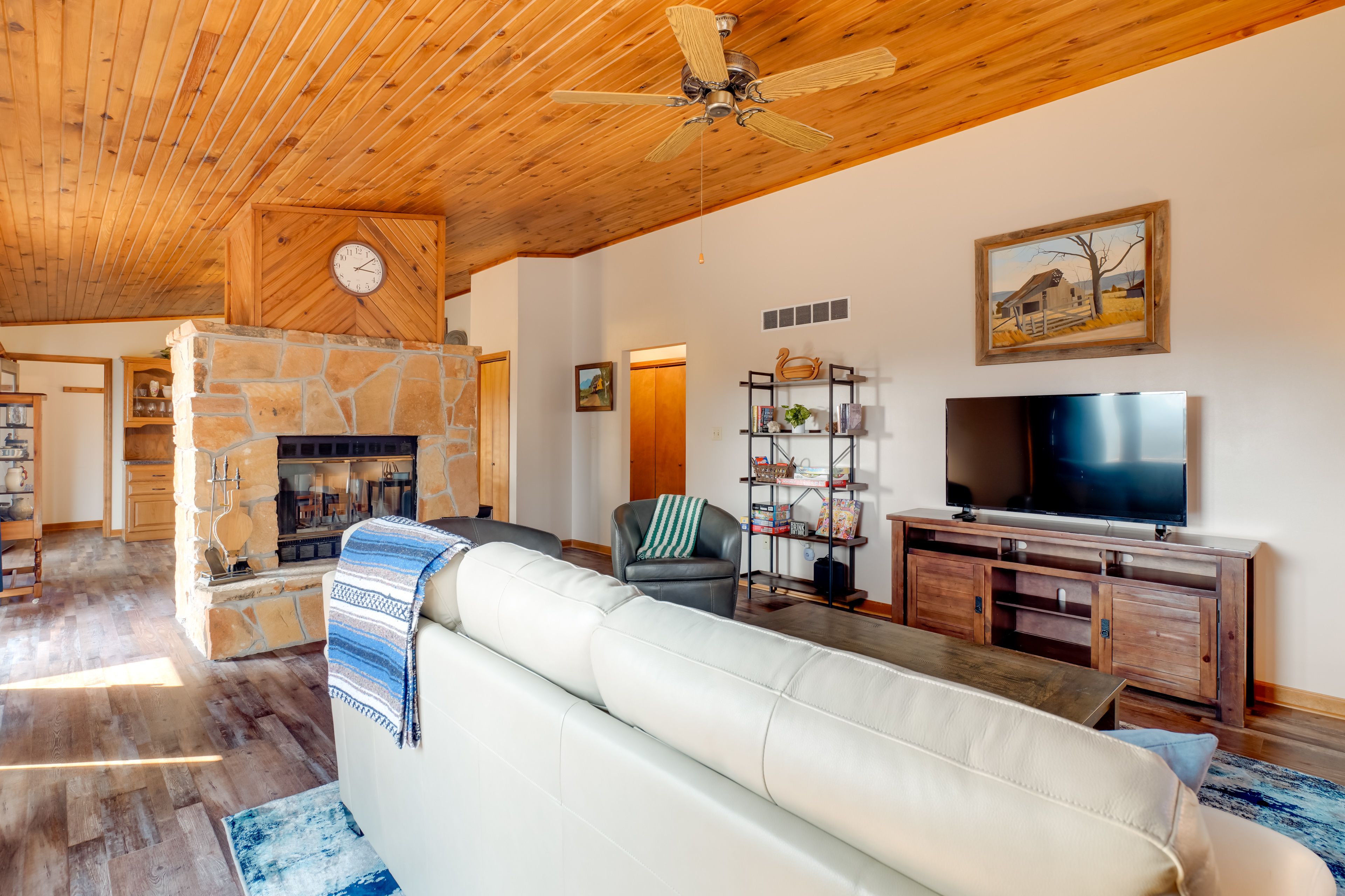Living Room | Smart TV | Wood-Burning Fireplace | 1st Floor