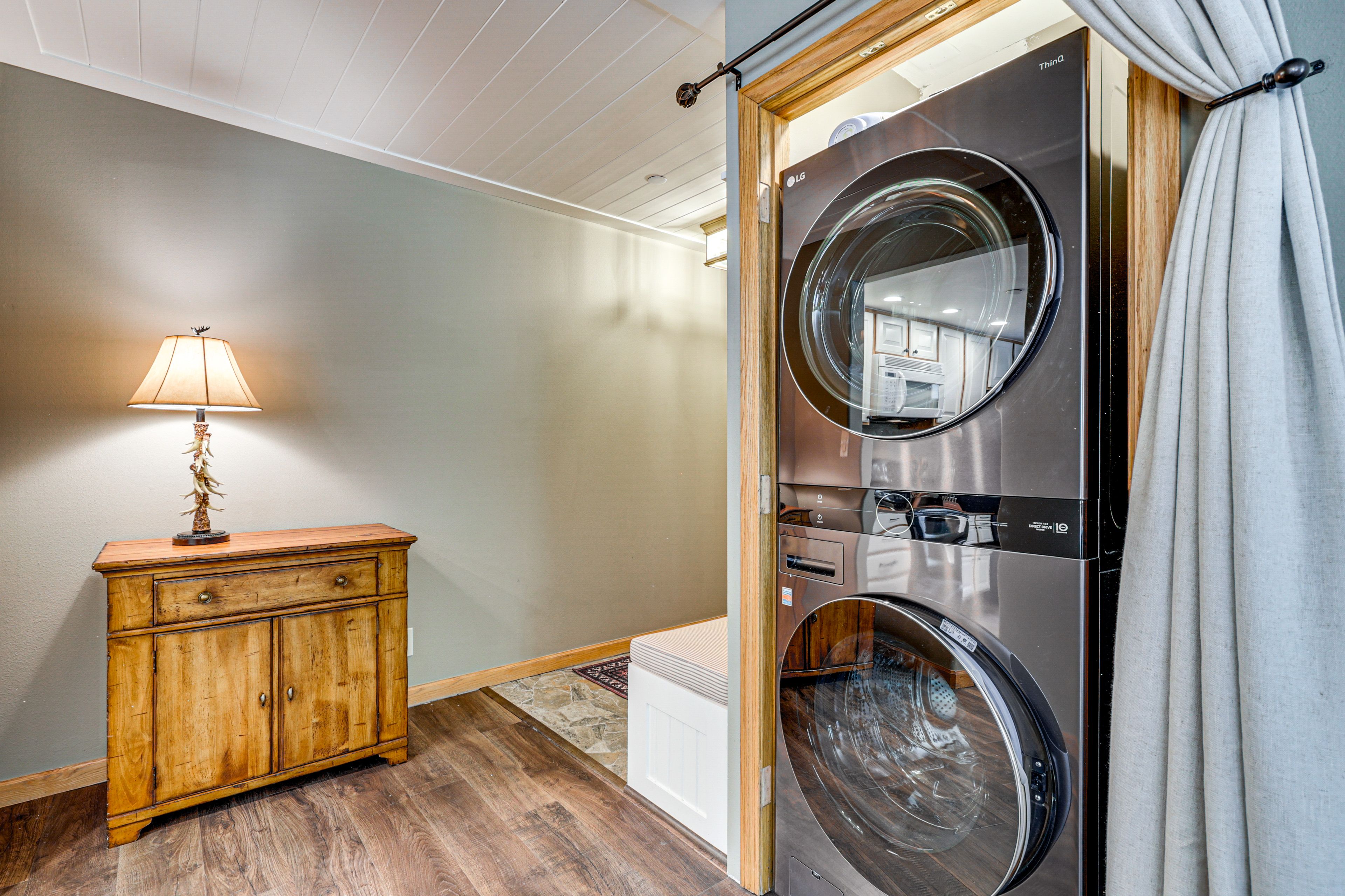 Washer & Dryer