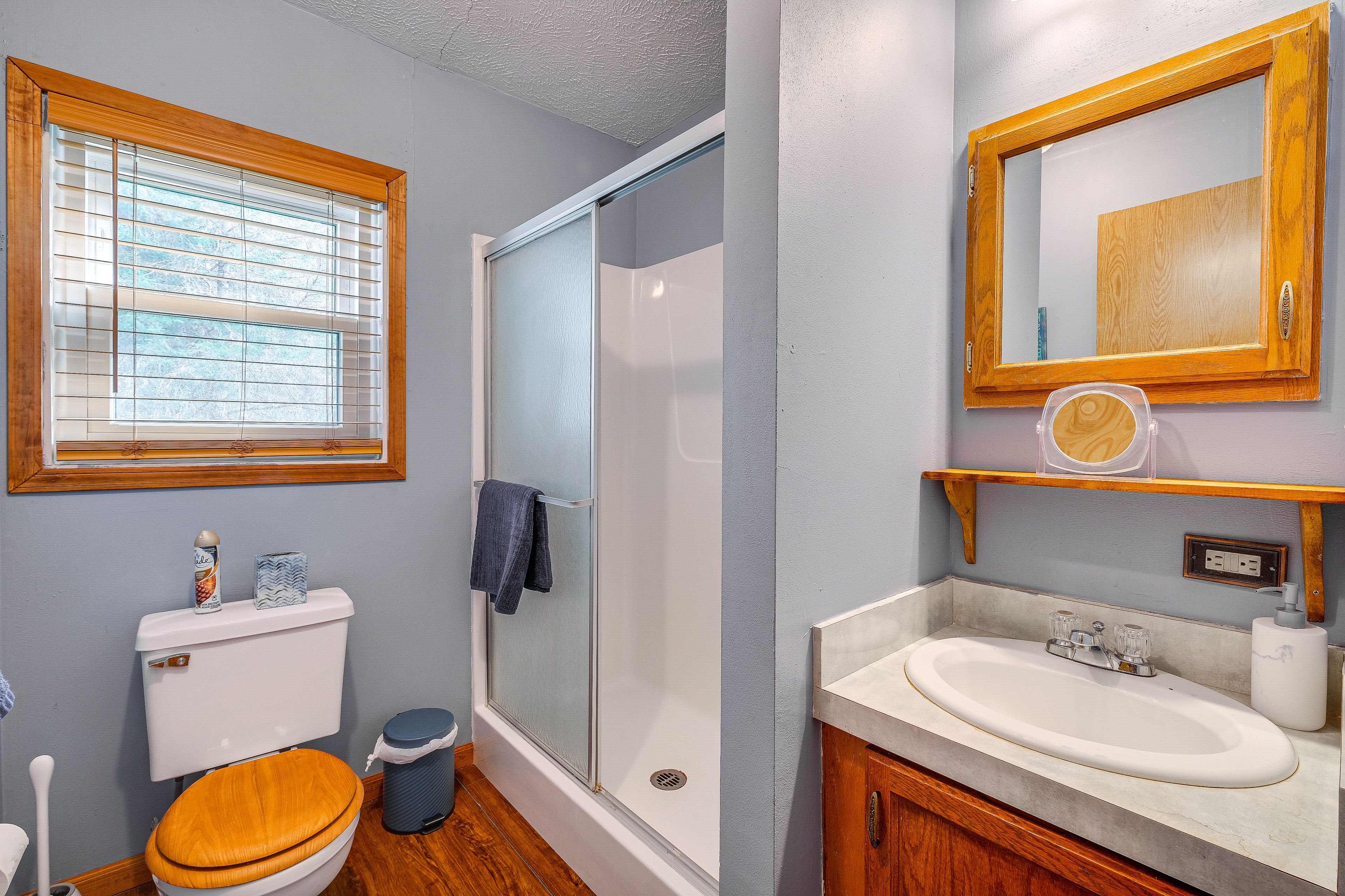 Full Bathroom | Walk-In Shower | Towels Provided | Hair Dryer