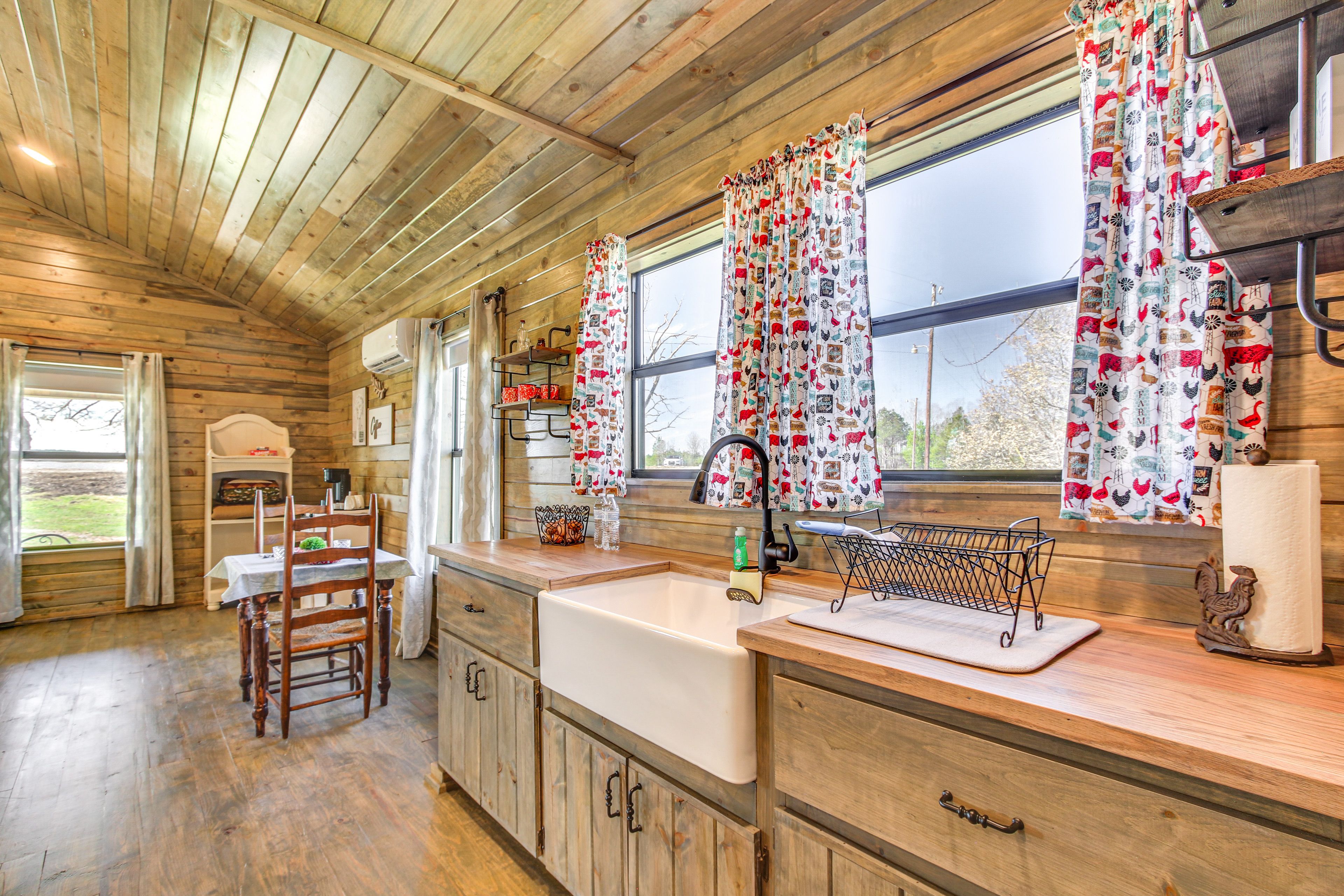 Kitchen | 1st Floor