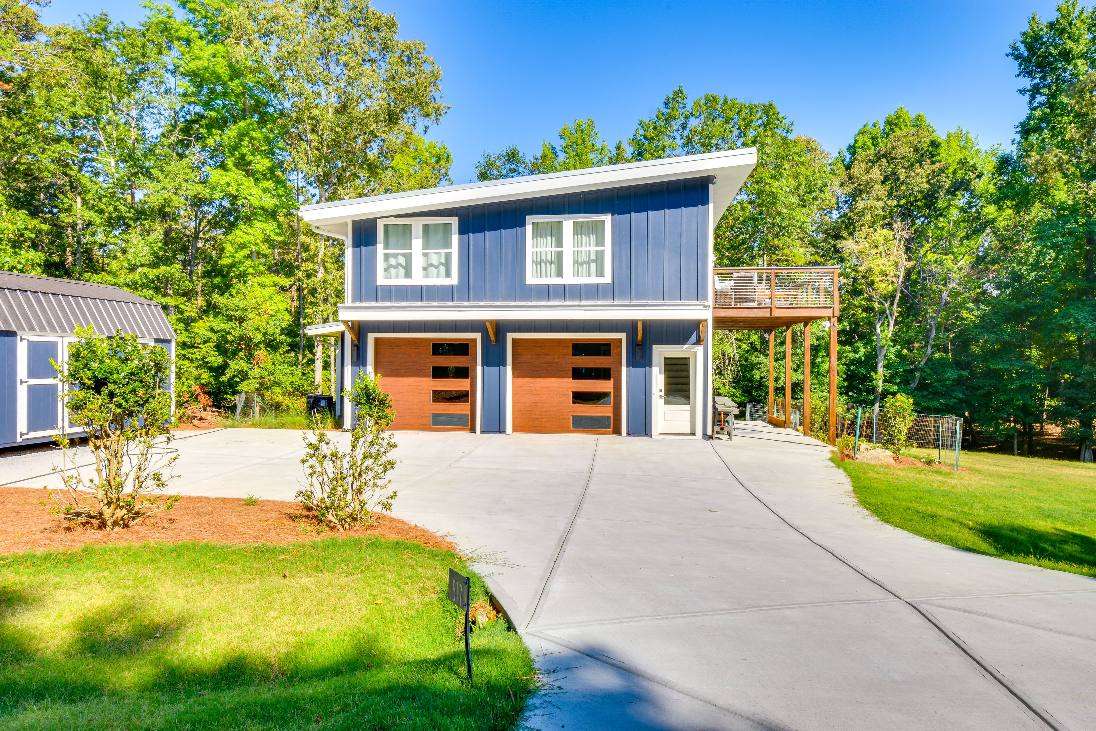 Hartwell Vacation Rental | 1BR | 1BA | Stairs to Access | 700 Sq Ft