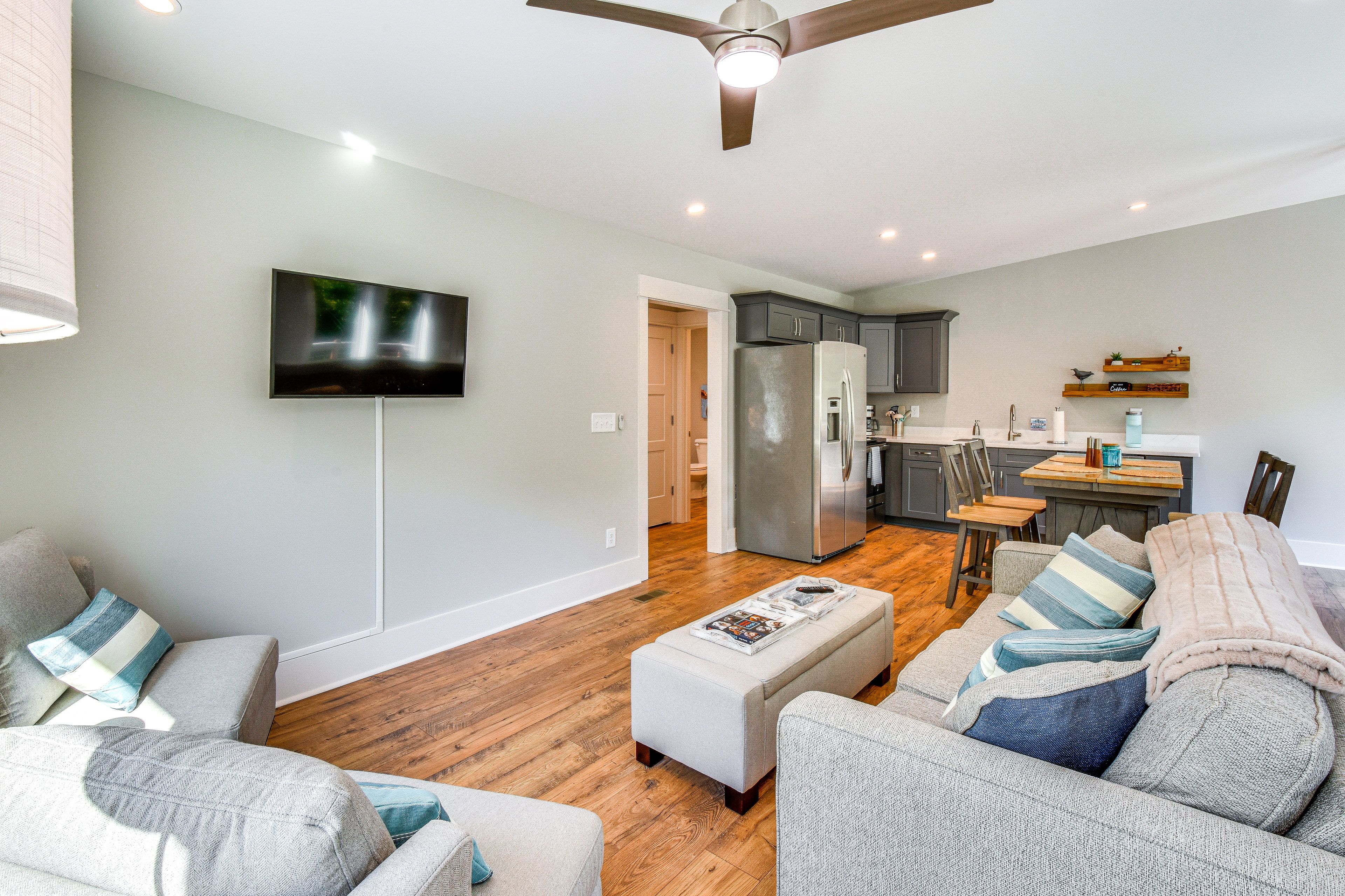 Living Room | Full Sleeper Sofa | Central A/C & Heating