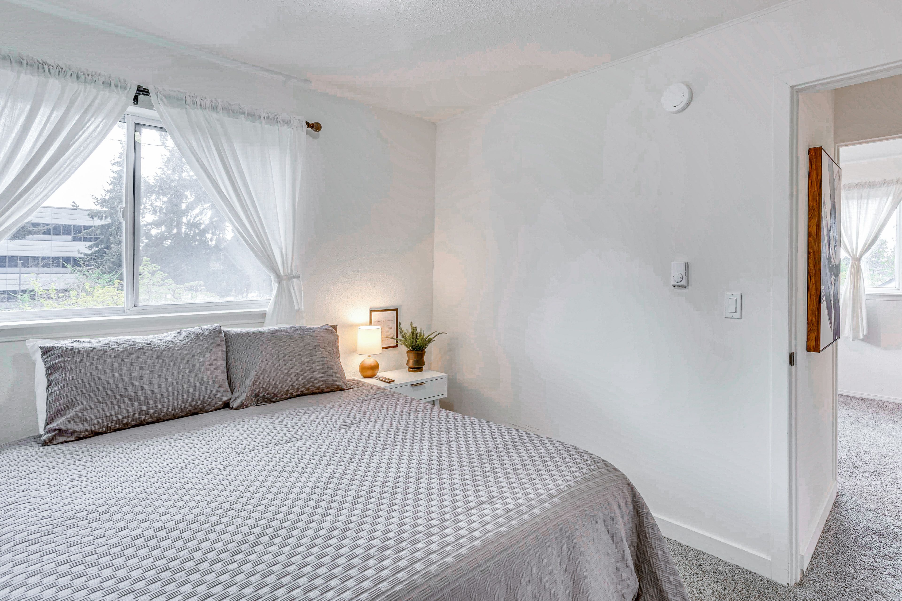 Bedroom 5 | Queen Bed | 2nd Floor