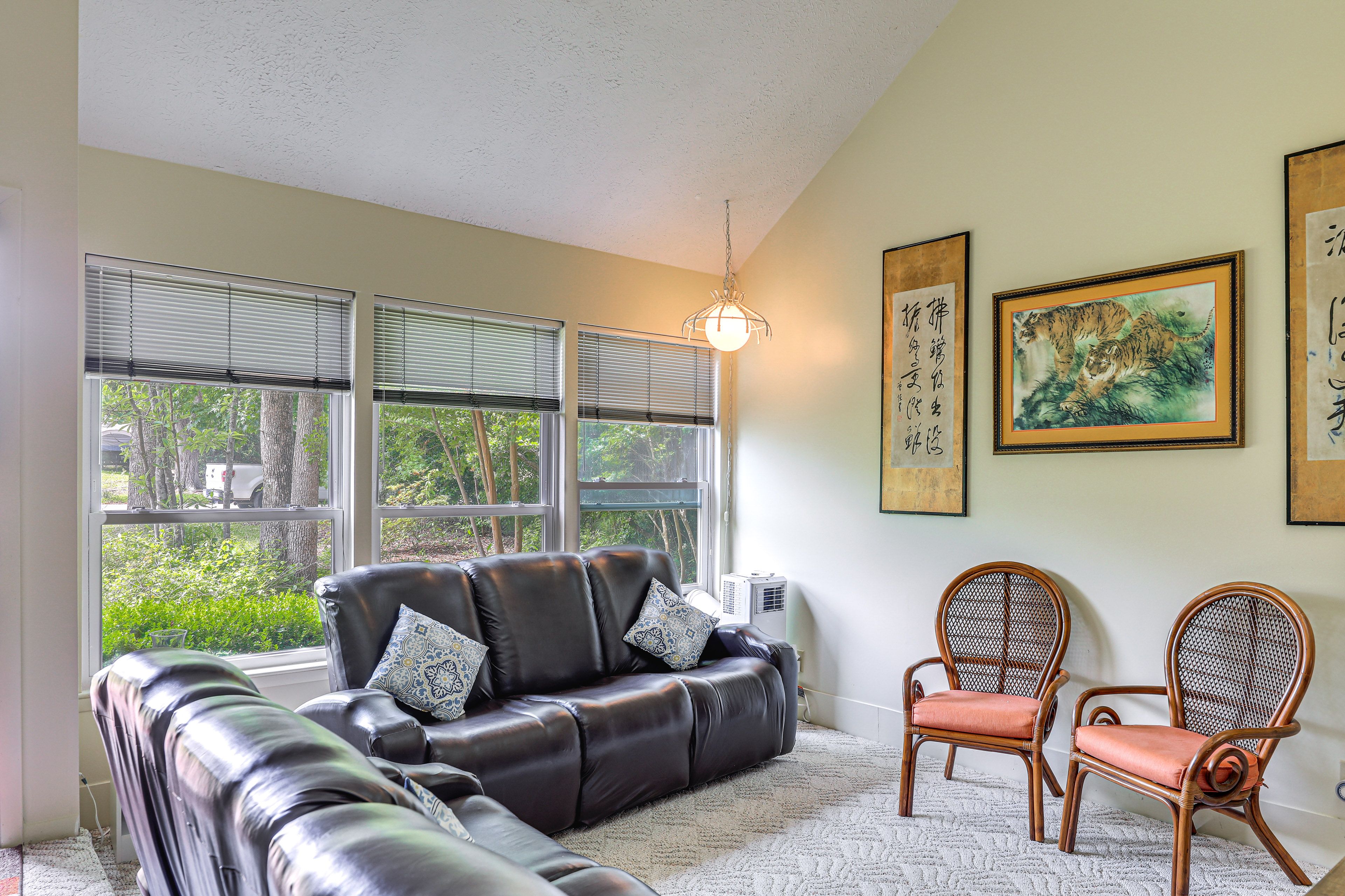 Living Room | 1st Floor
