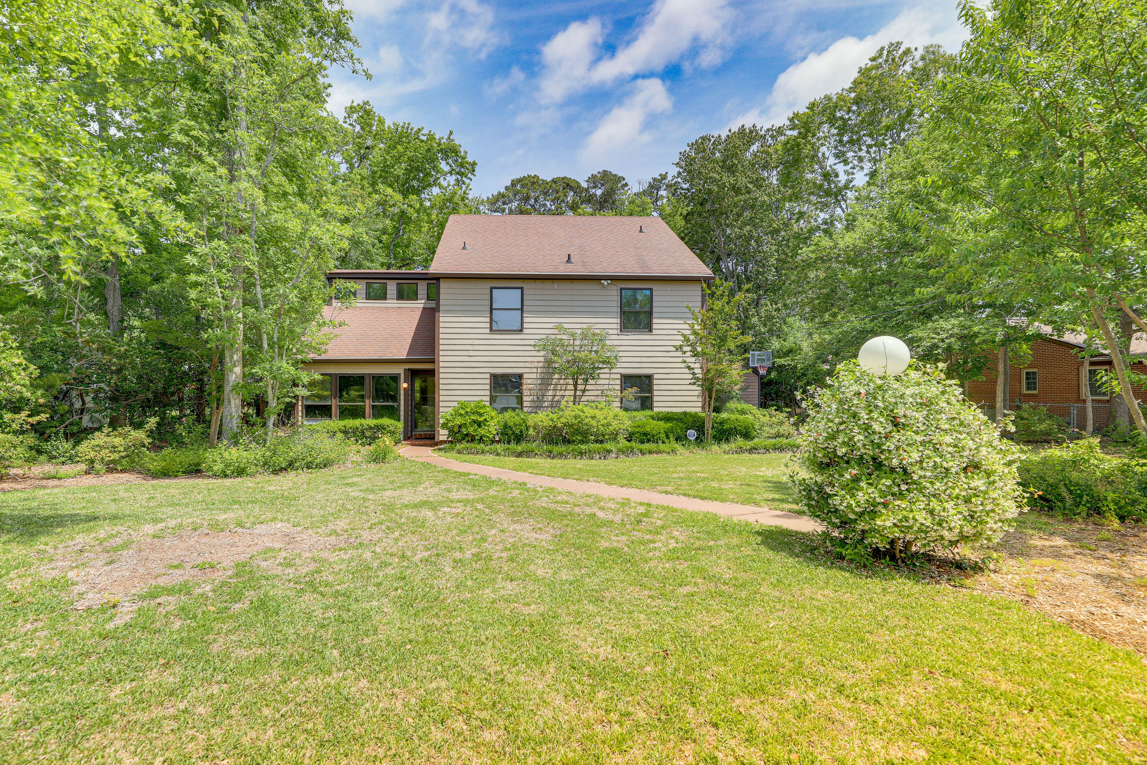 Exterior | Walk to Beach Park