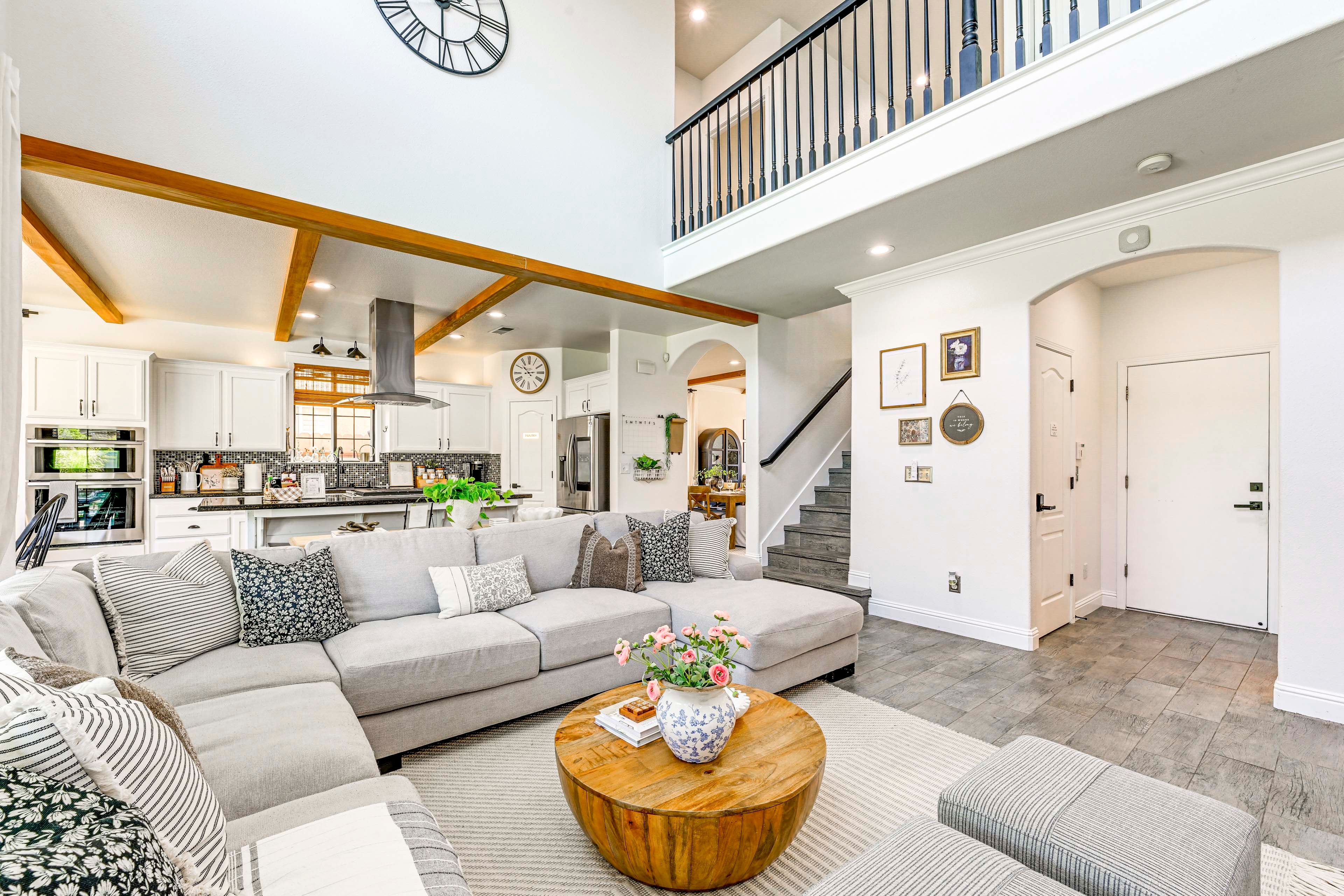 Living Room | 1st Floor | Free WiFi
