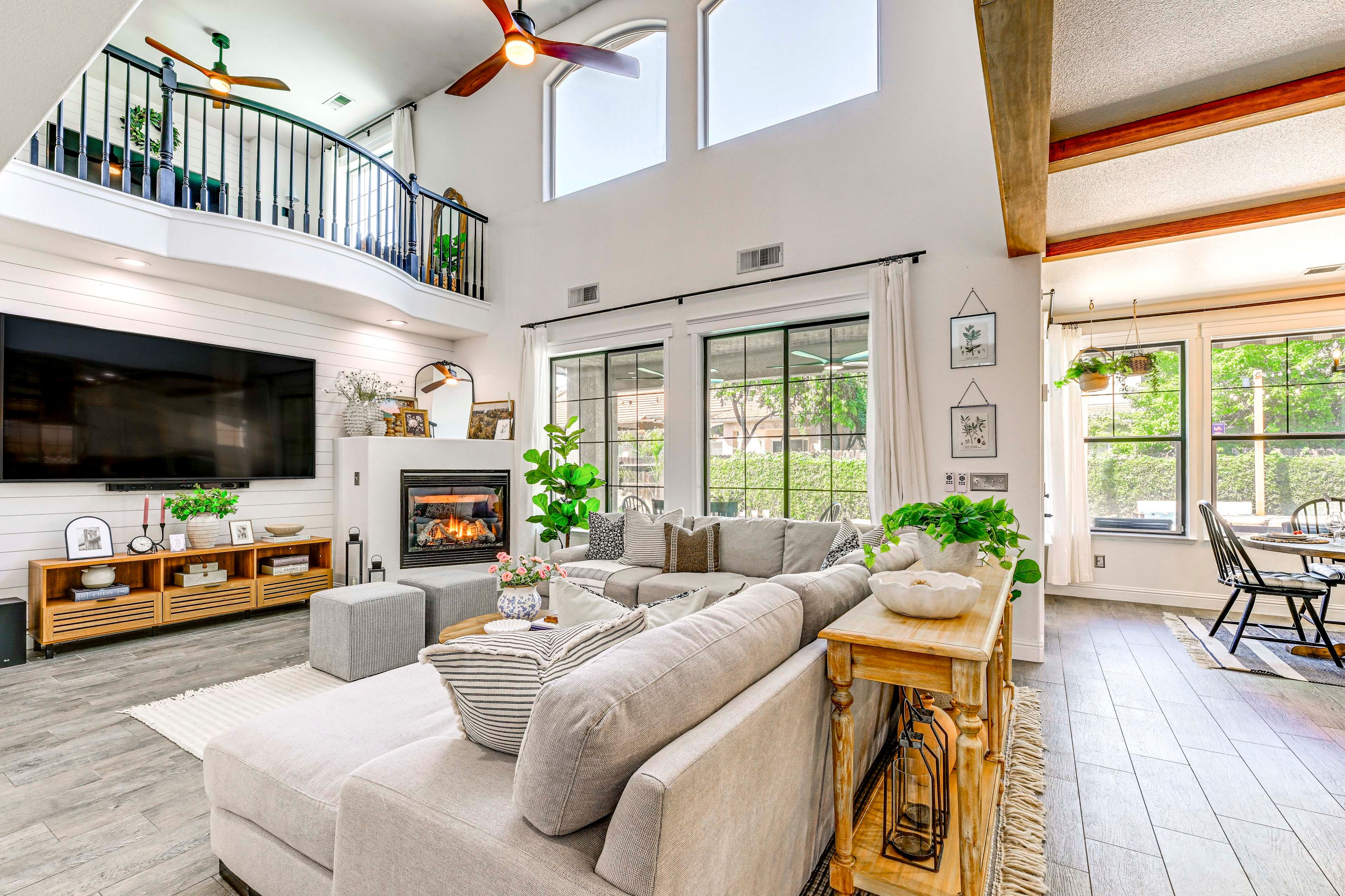 Living Room | 1st Floor | Central A/C & Heating