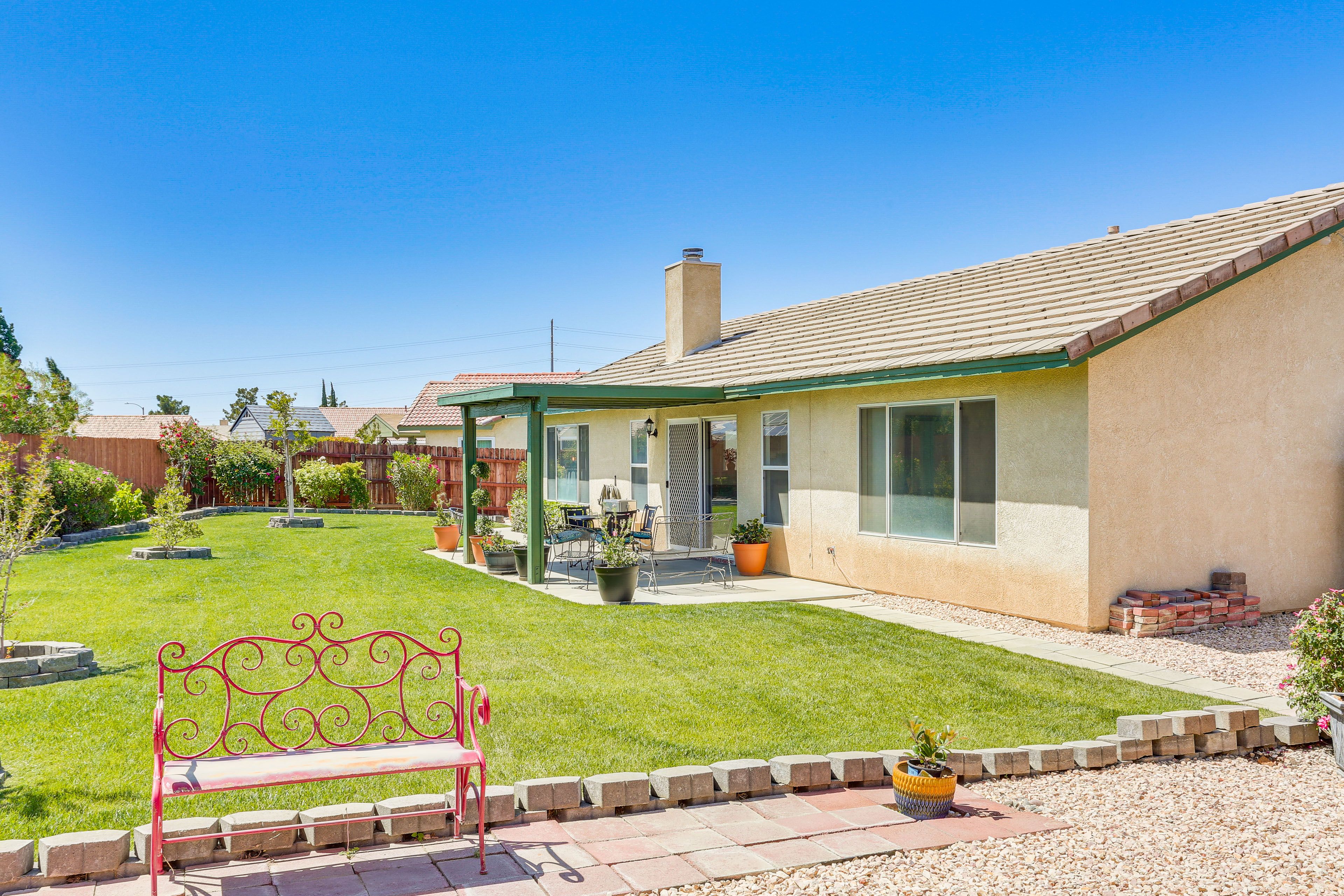 Private Backyard Area | Charcoal Grill | Outdoor Patio