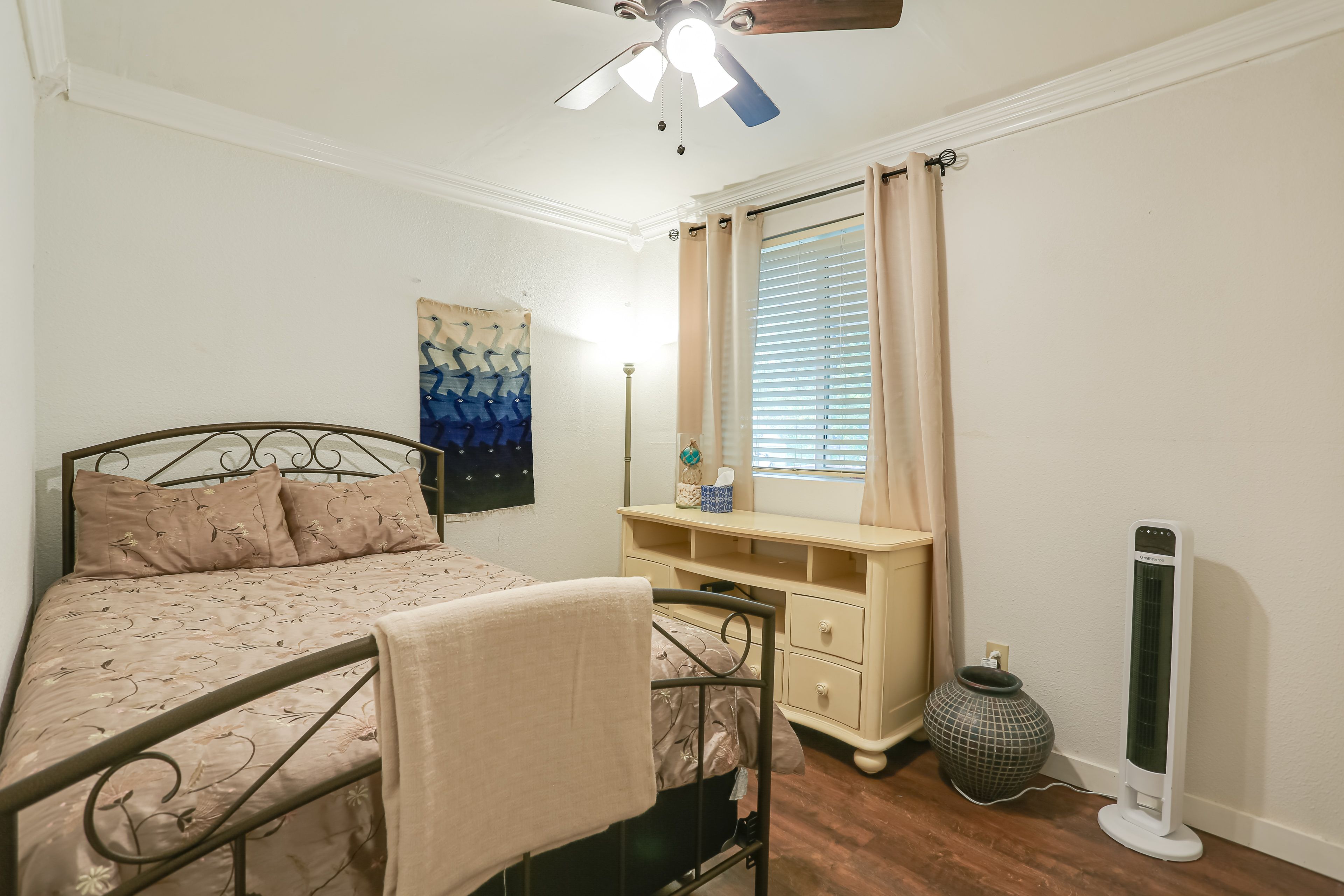 Bedroom 2 | Full Bed