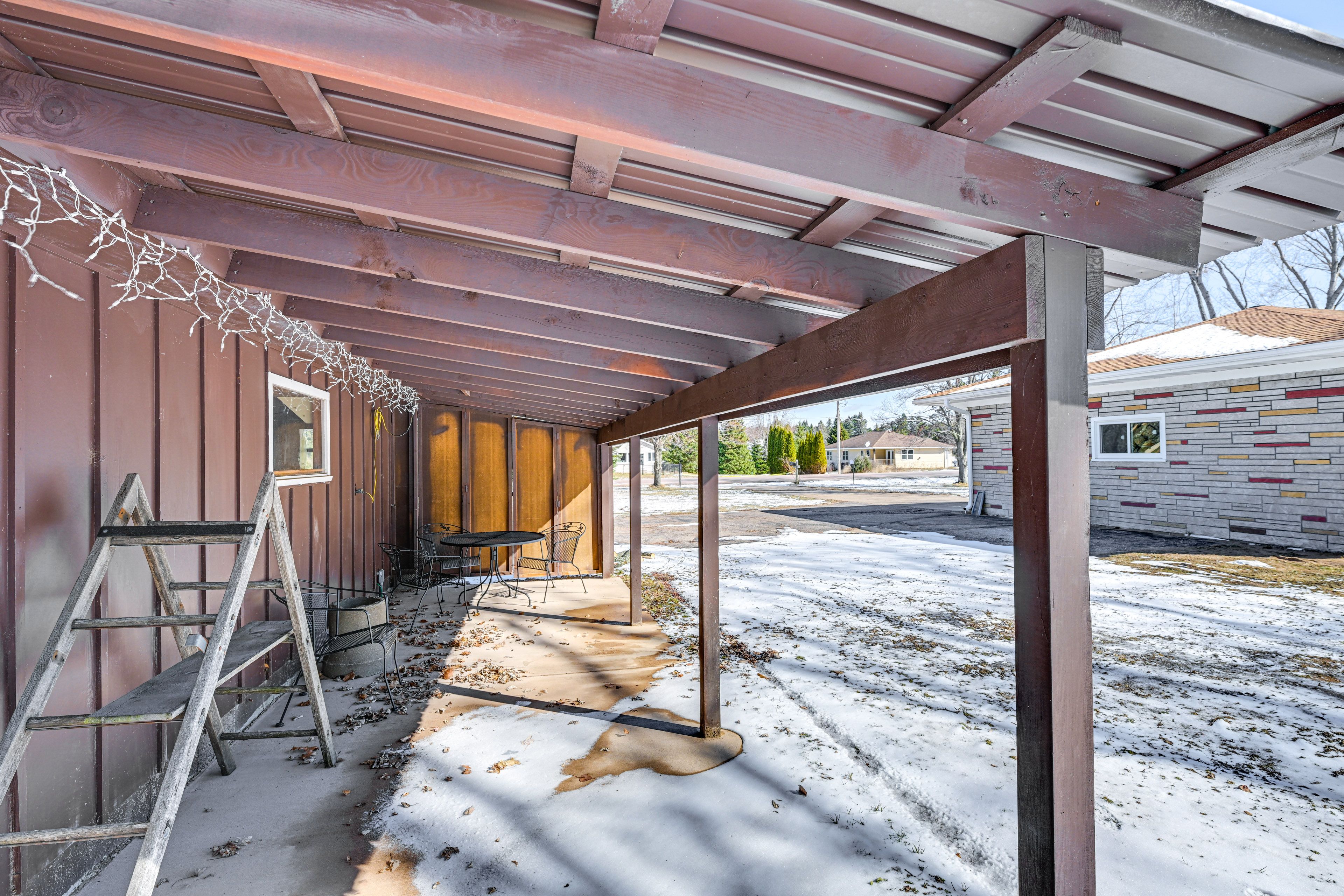 Covered Patio | Dining Area