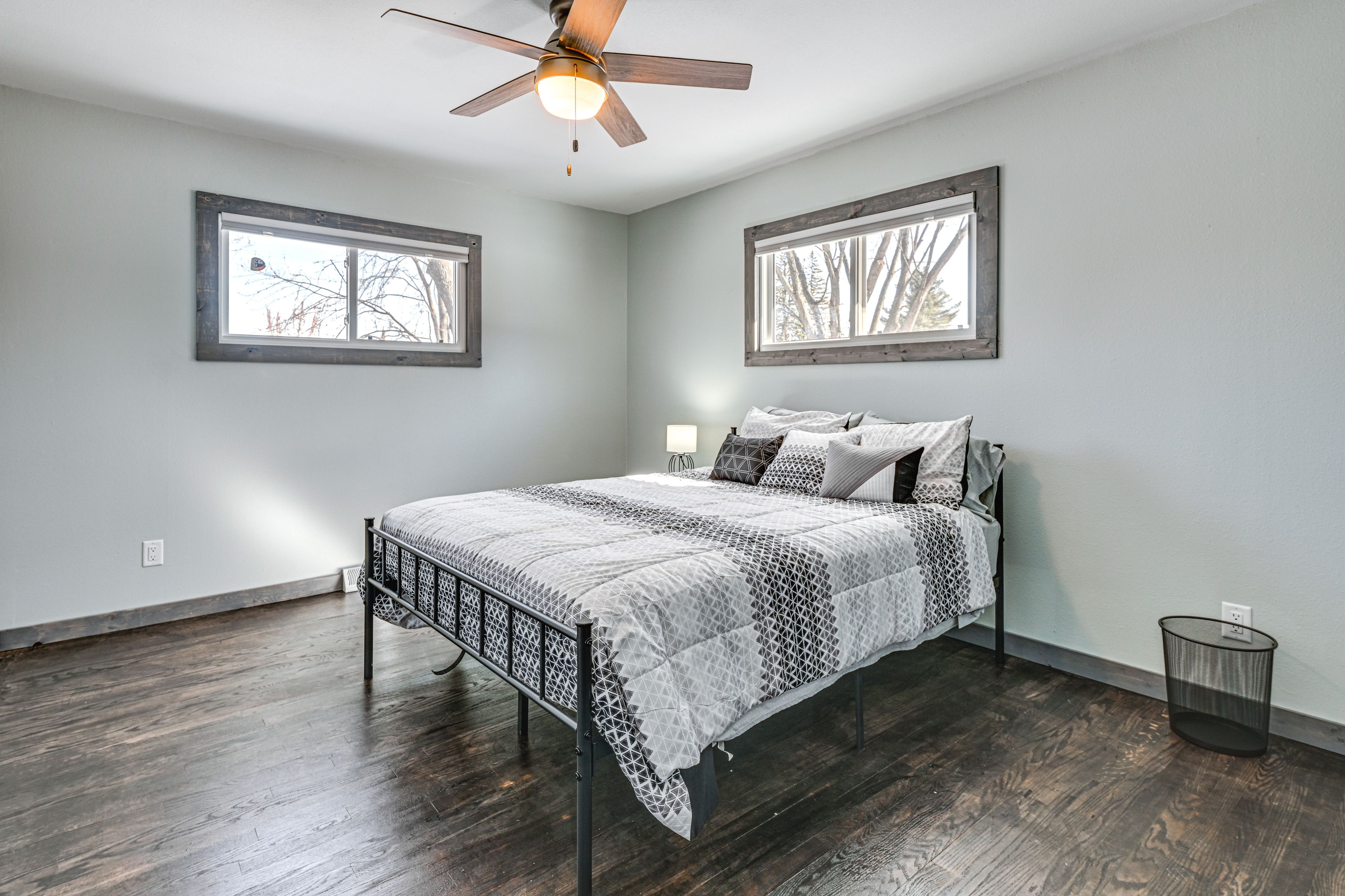 Bedroom 1 | Main Level | Queen Bed | Linens Provided