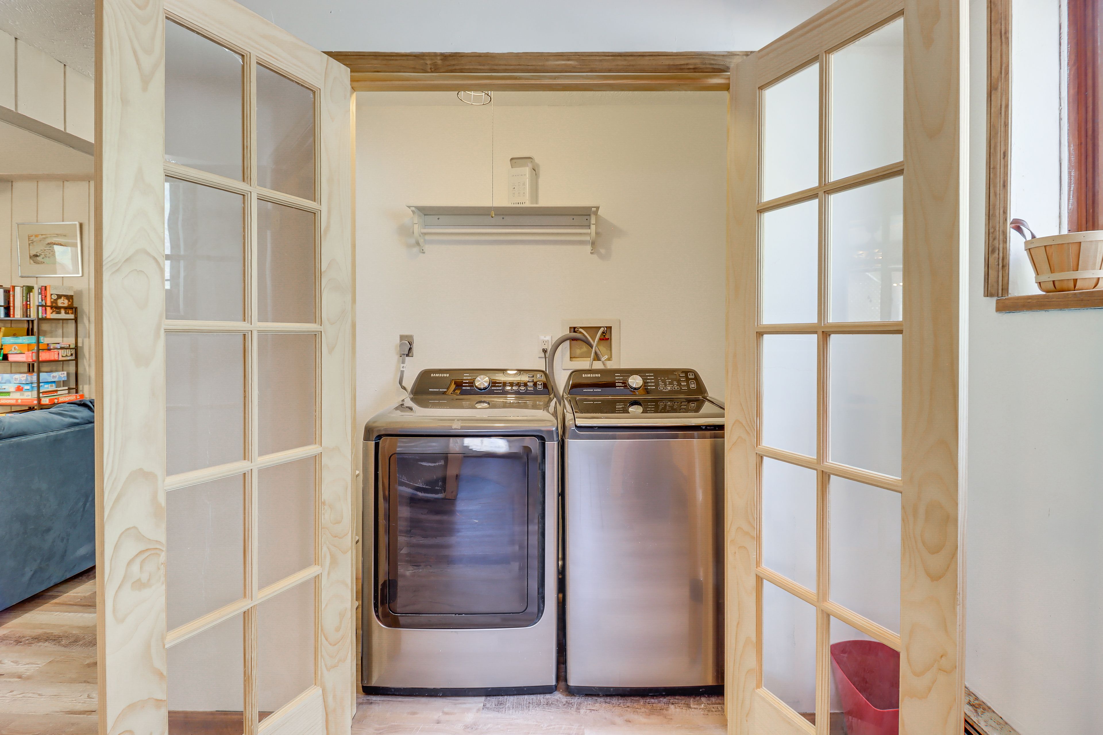 Laundry Area | 1st Floor | Washer/Dryer | Laundry Detergent