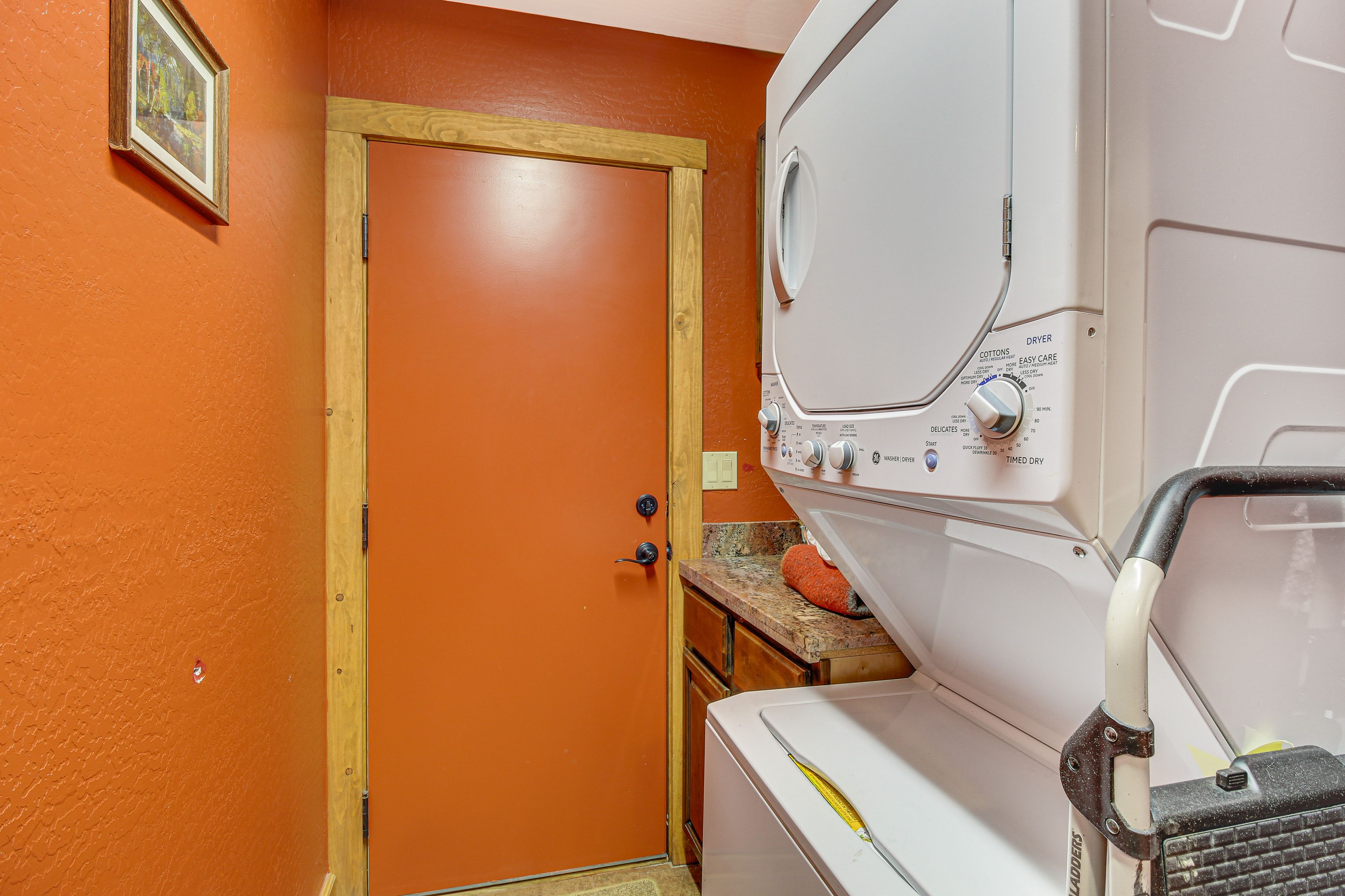 Washer/Dryer | 1st Floor