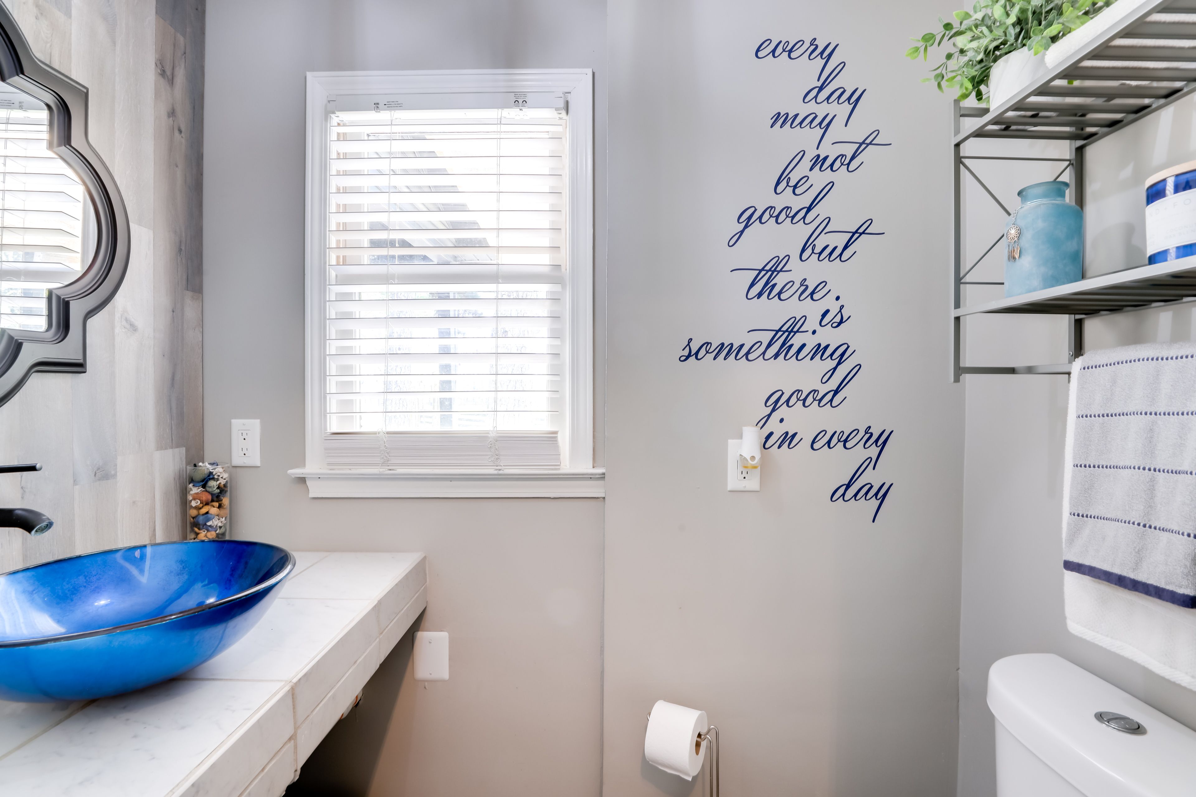 Half Bath | 1st Floor