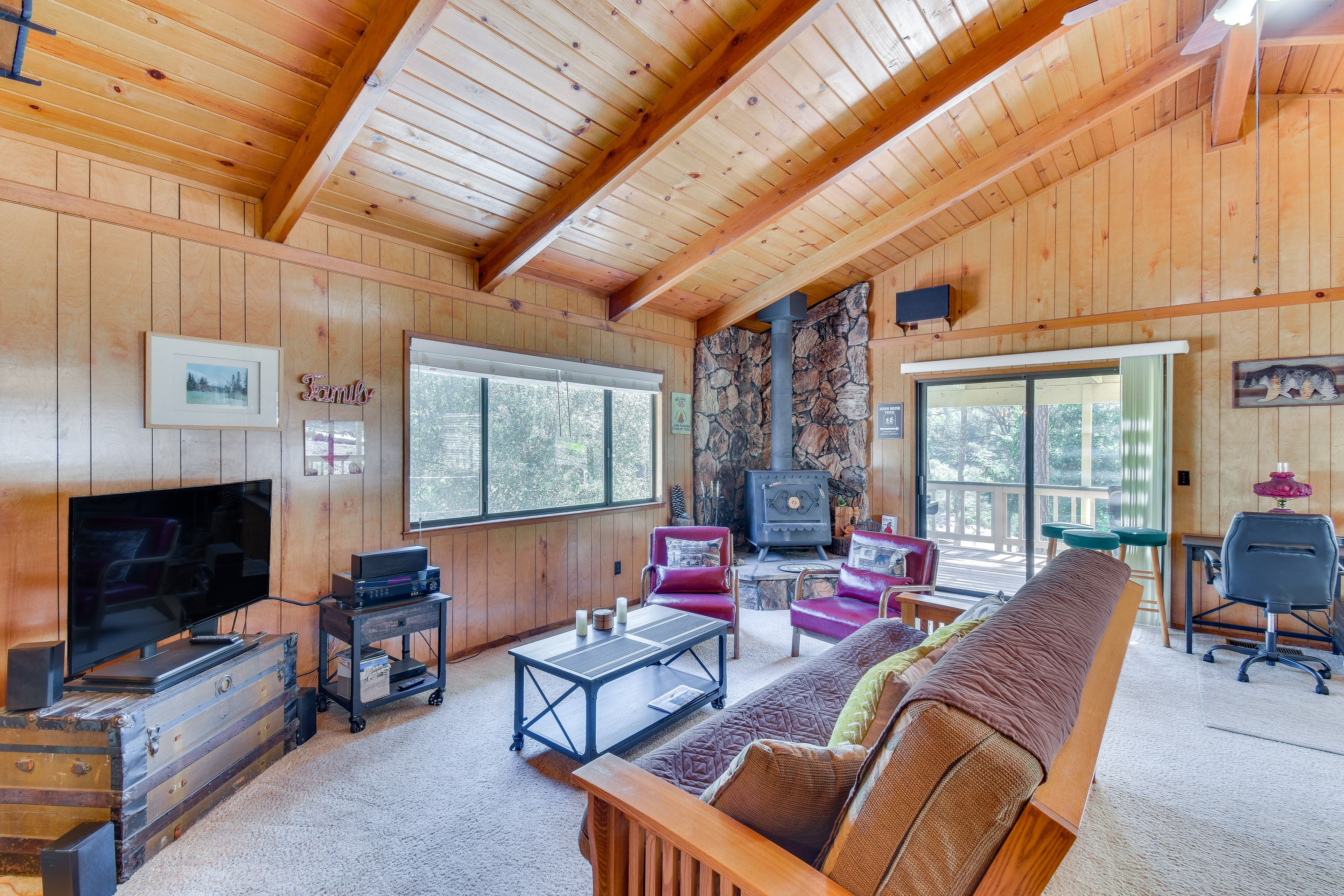 Living Room | Full Sleeper Sofa | Smart TV | Dedicated Workspace