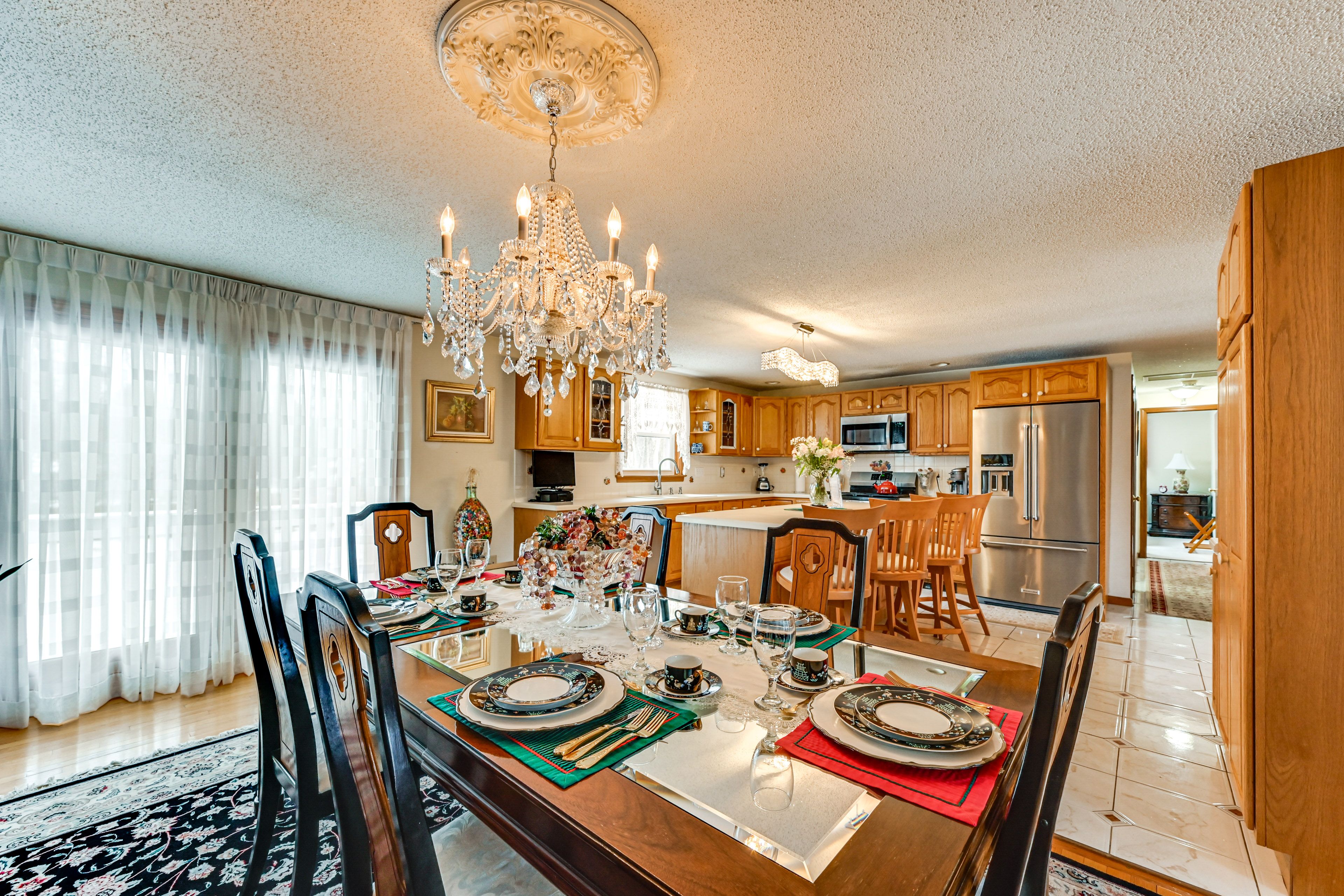 Kitchen | Dining Area