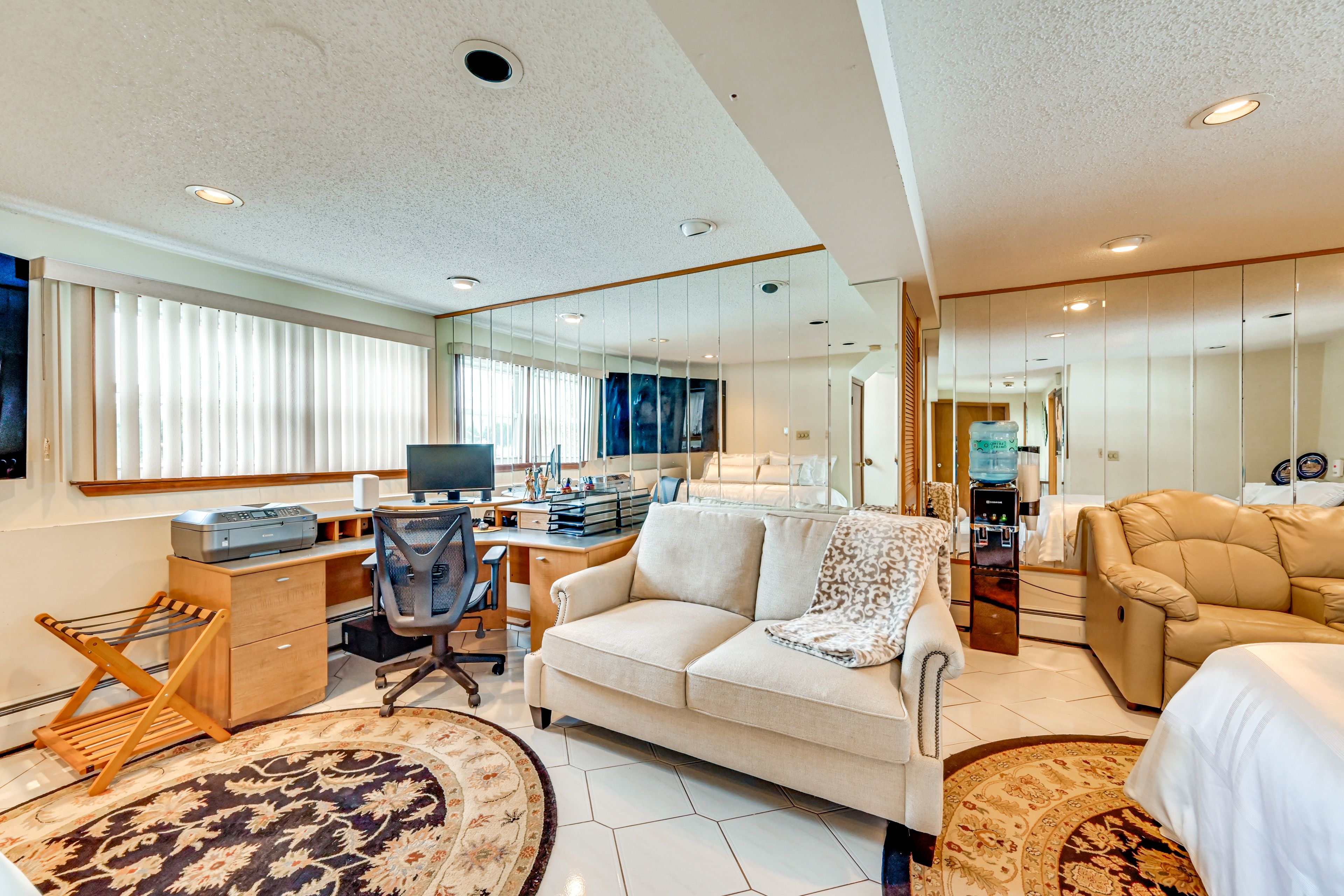 Bedroom 4 (Basement) | Twin Bed | Queen Sleeper Sofa | Lower Level