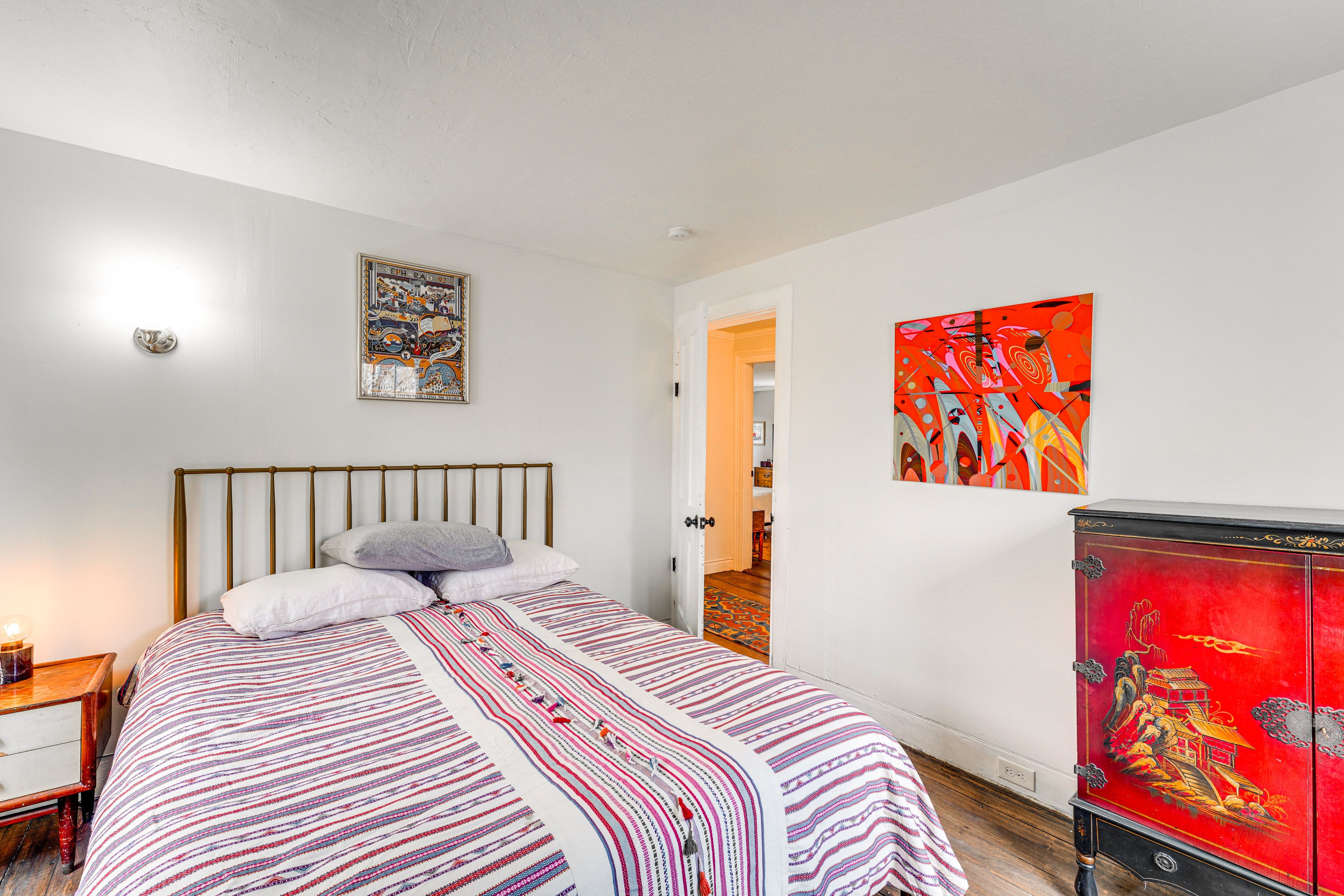 Bedroom 2 | 2nd Floor | Queen Bed | Linens Provided