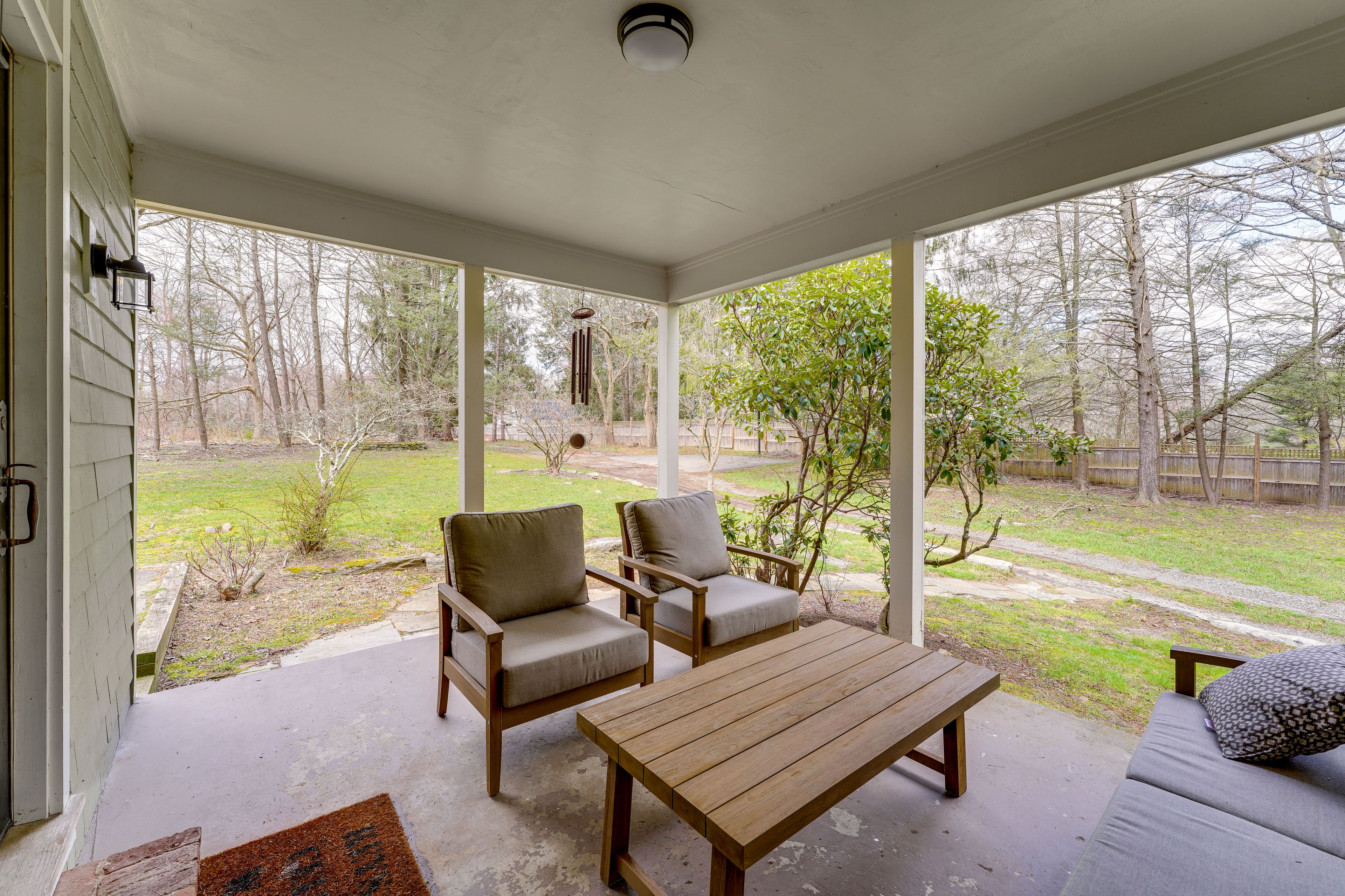 Covered Patio | Outdoor Seating & Dining