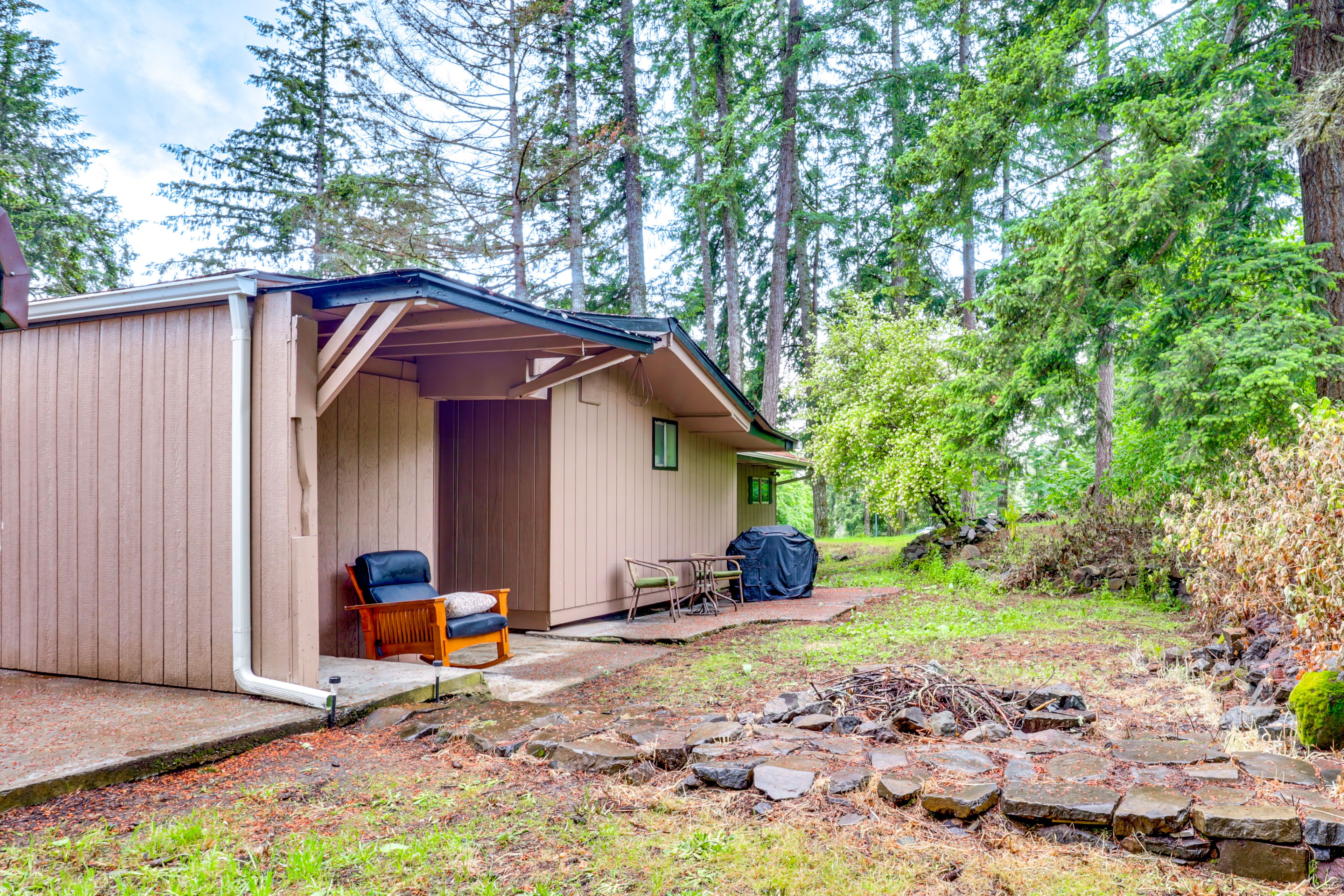 Outdoor Space | Wood-Burning Fire Pit