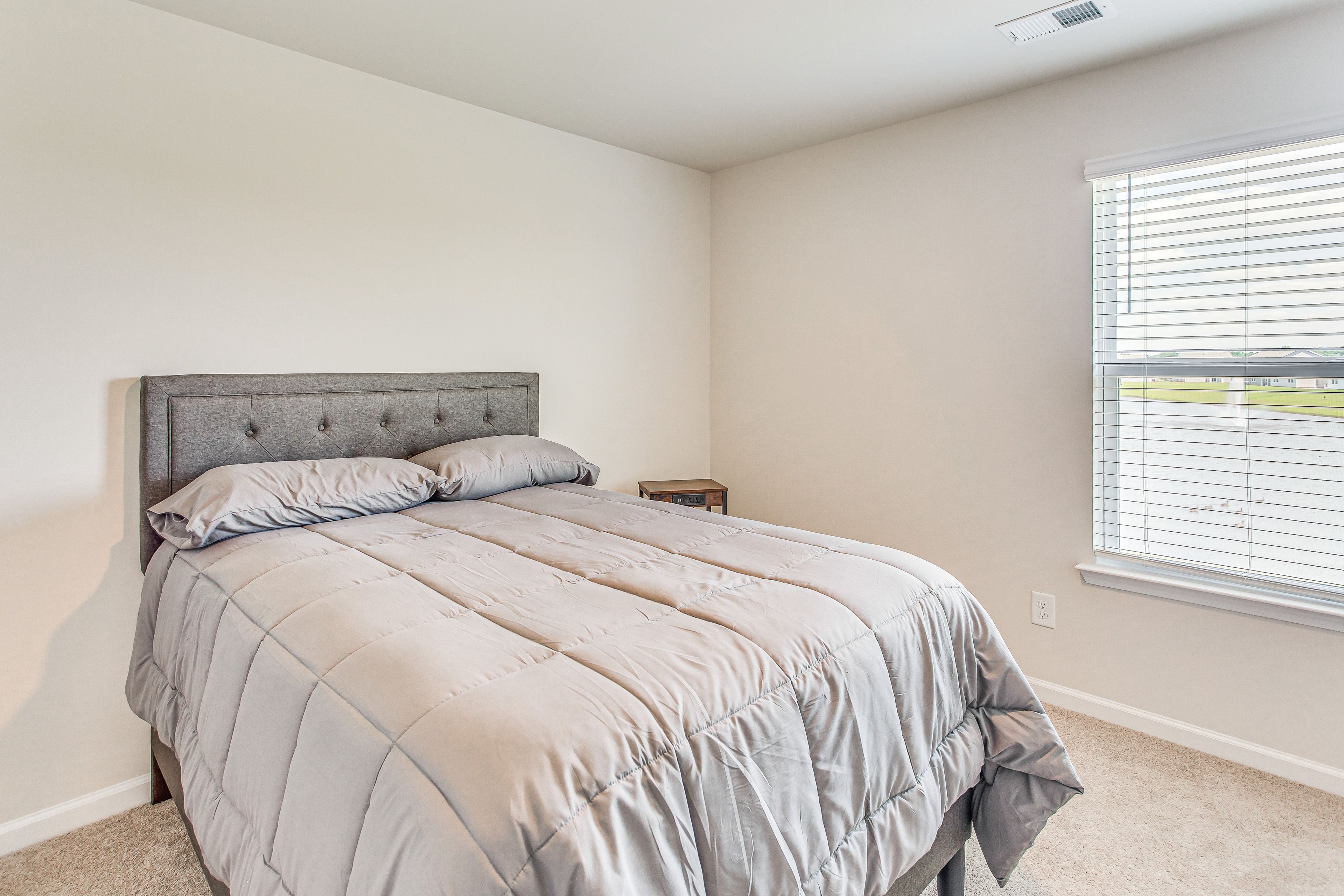 Bedroom 2 | Full Bed | 2nd Floor