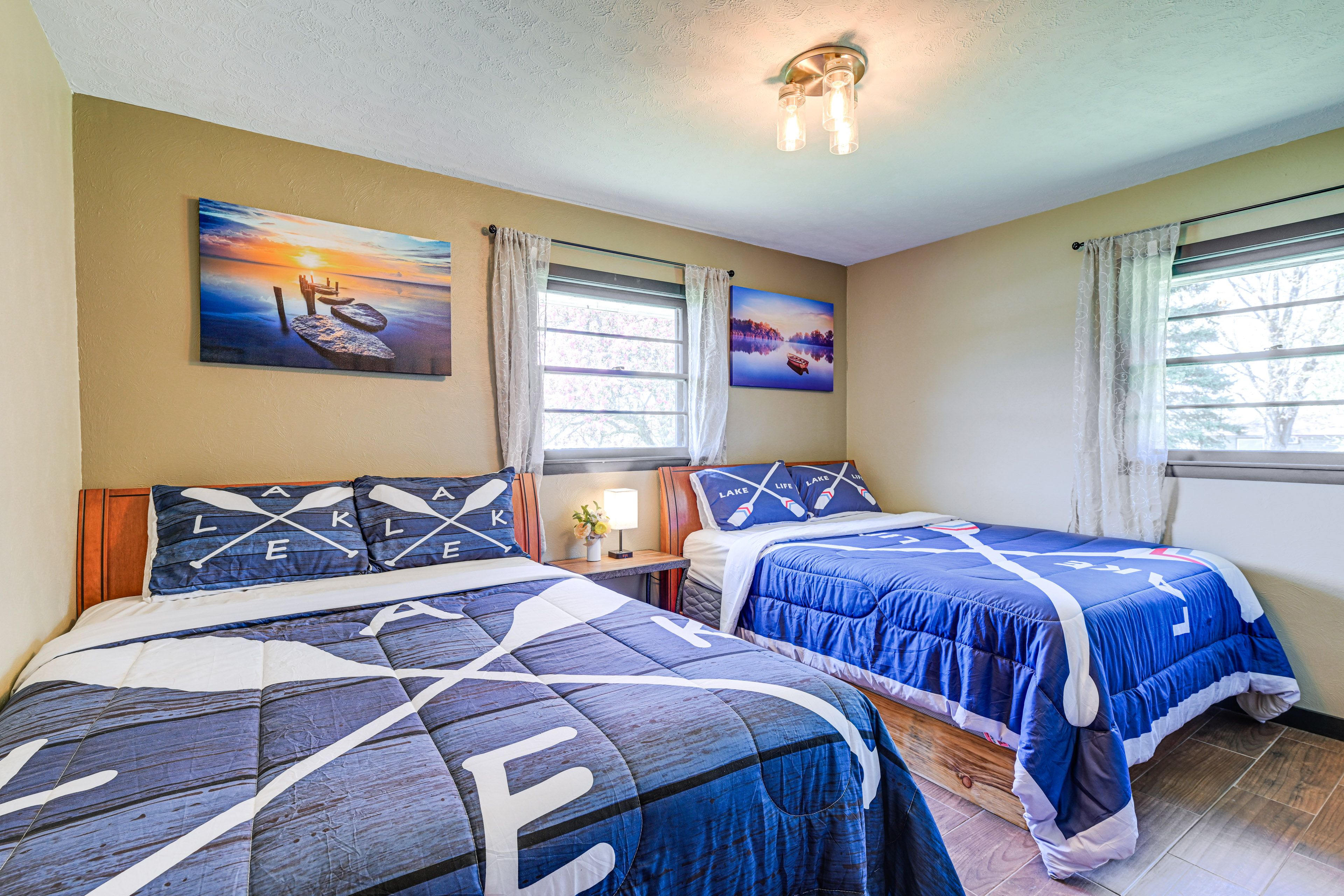 Bedroom 2 | 2 Queen Beds