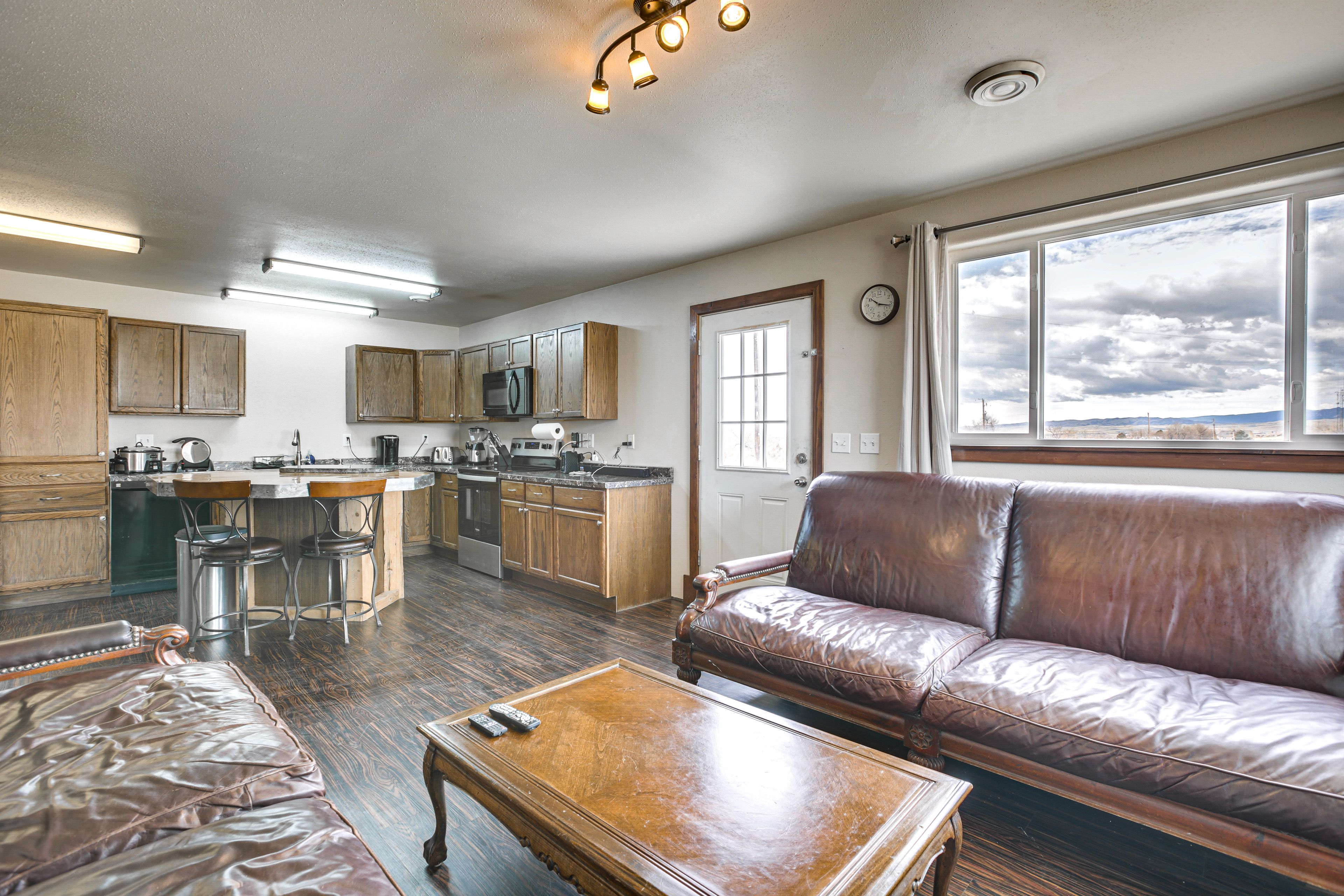 Living Room | Central A/C & Heat | Electric Fireplace | Board Games