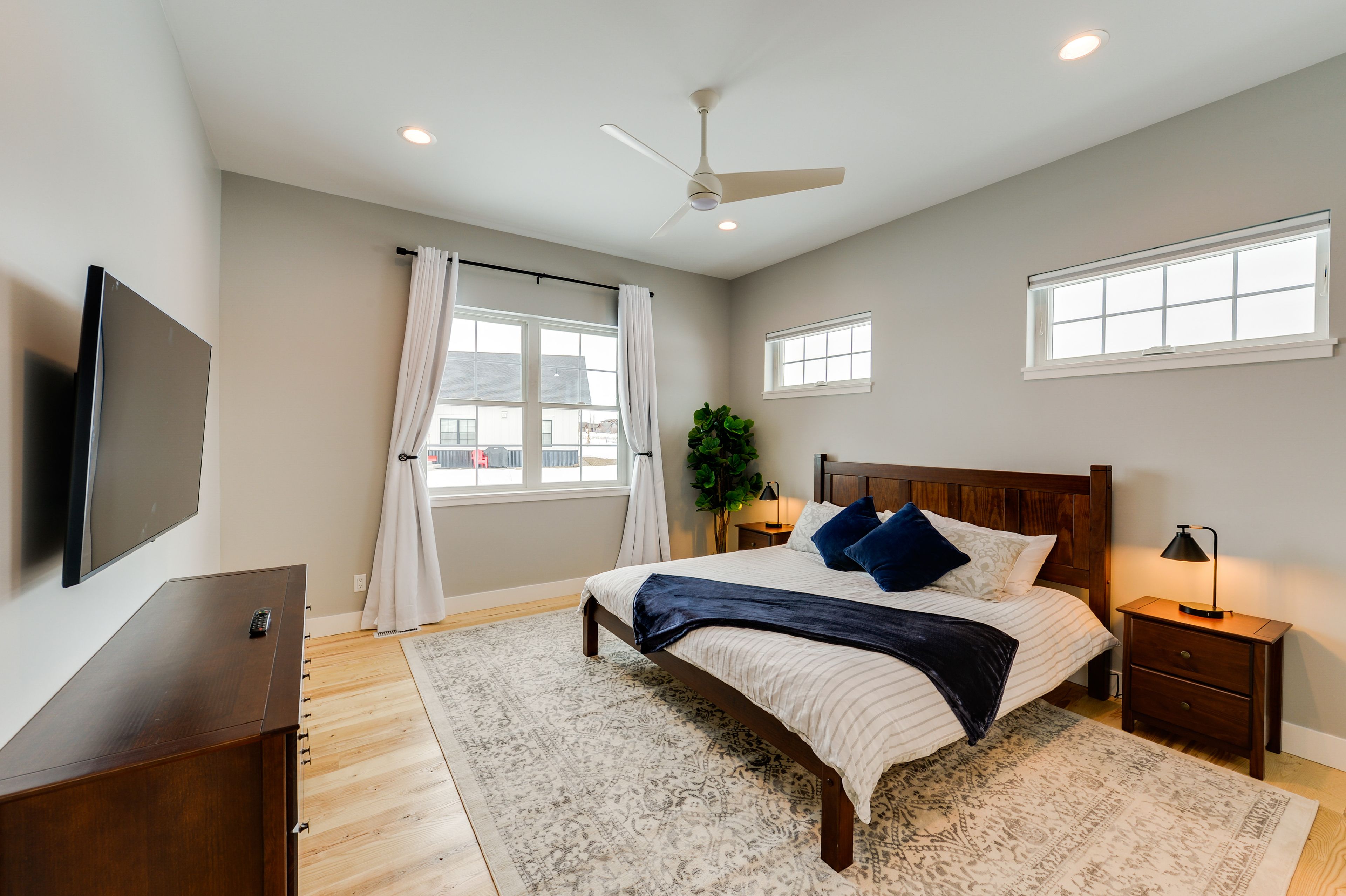 Bedroom 1 | King Bed | Flat-Screen TV | Linens Provided