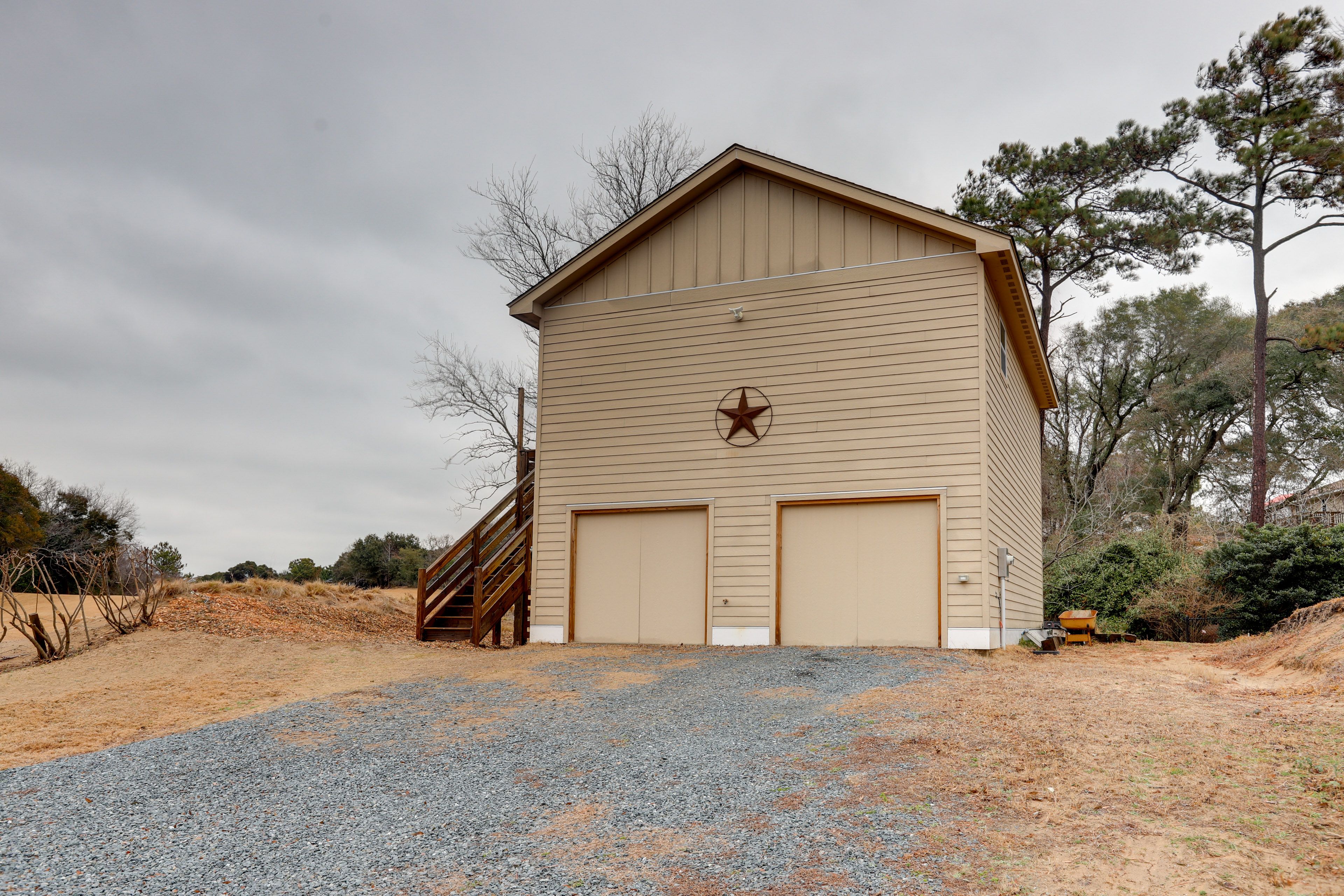 Parking | Driveway (2 Vehicles)