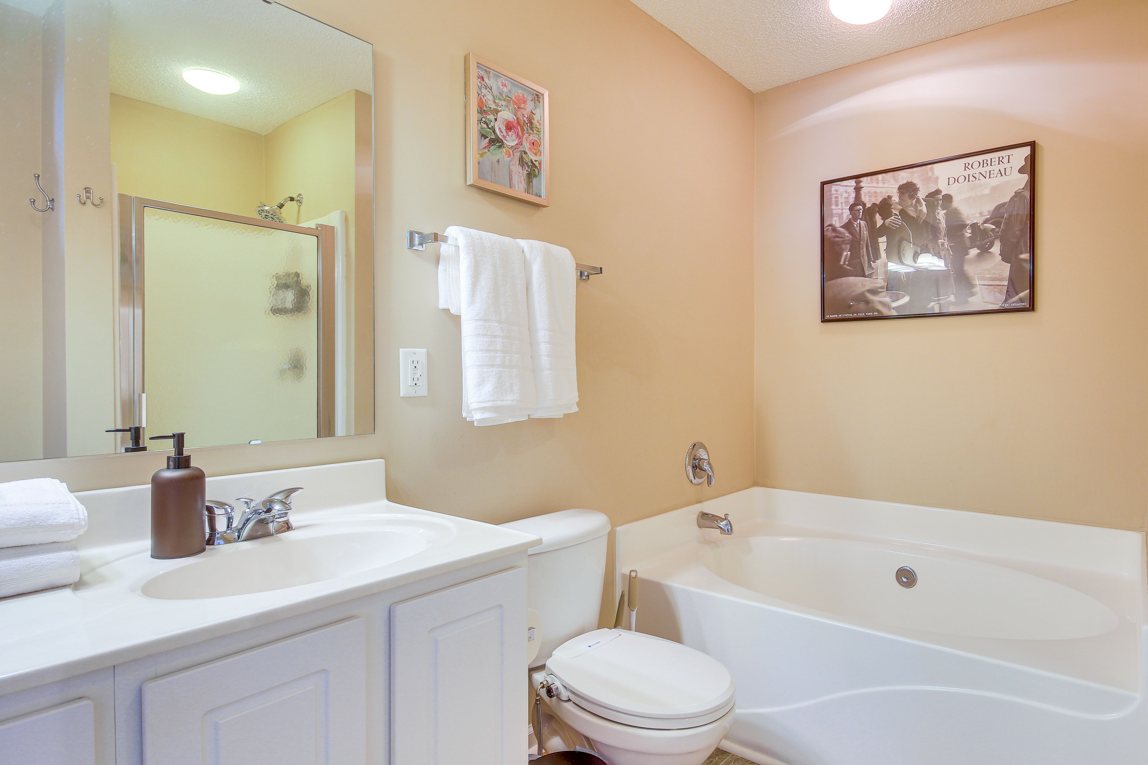 Bathroom | Complimentary Toiletries