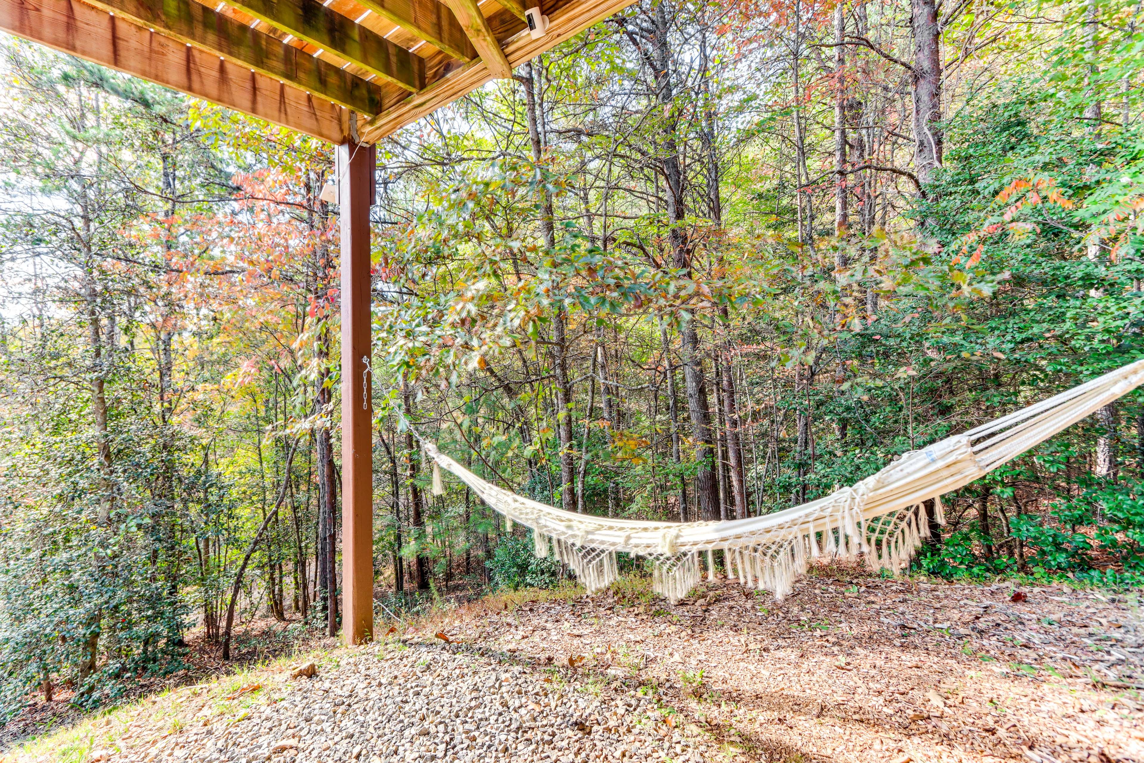 Outdoor Space | Hammock | Dining Area