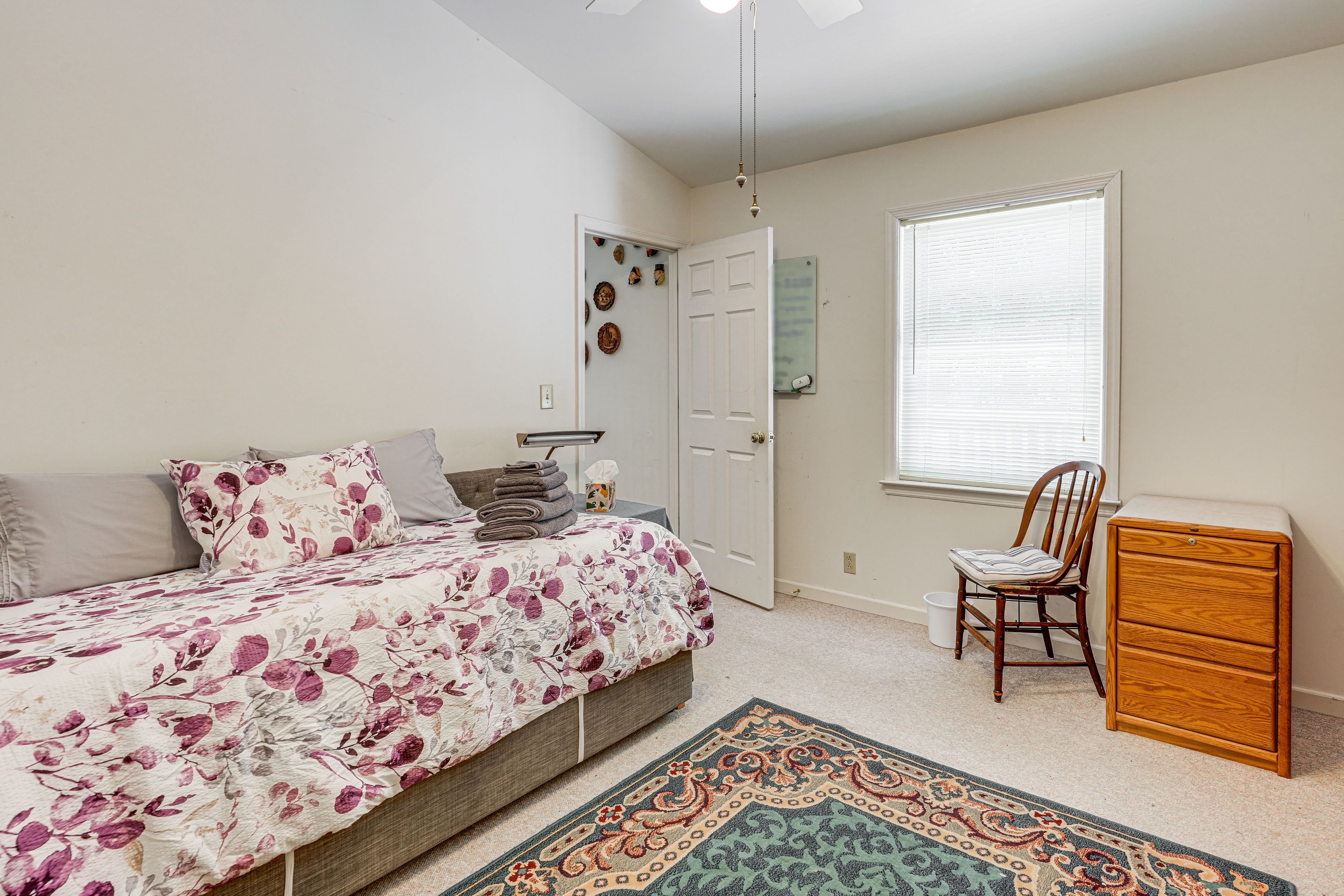 Bedroom 1 | Twin Daybed w/ Twin Trundle | Linens Provided | Main Level