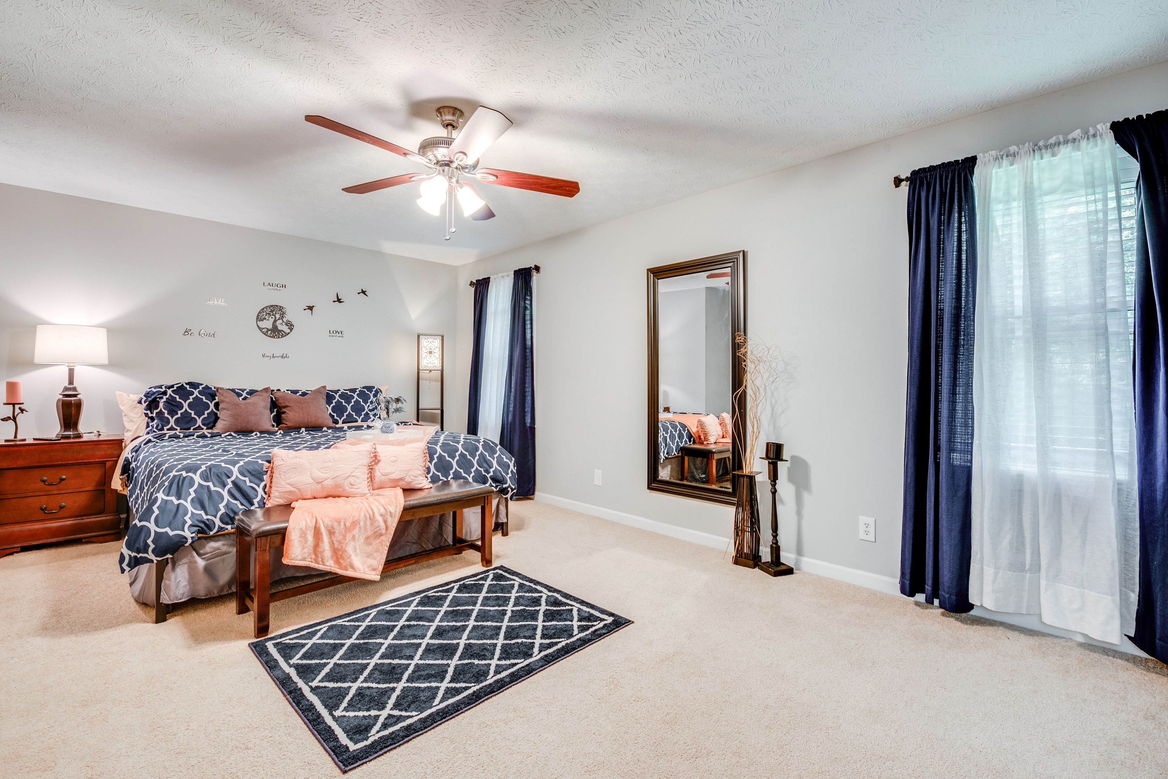 Bedroom 1 | King Bed | Linens Provided