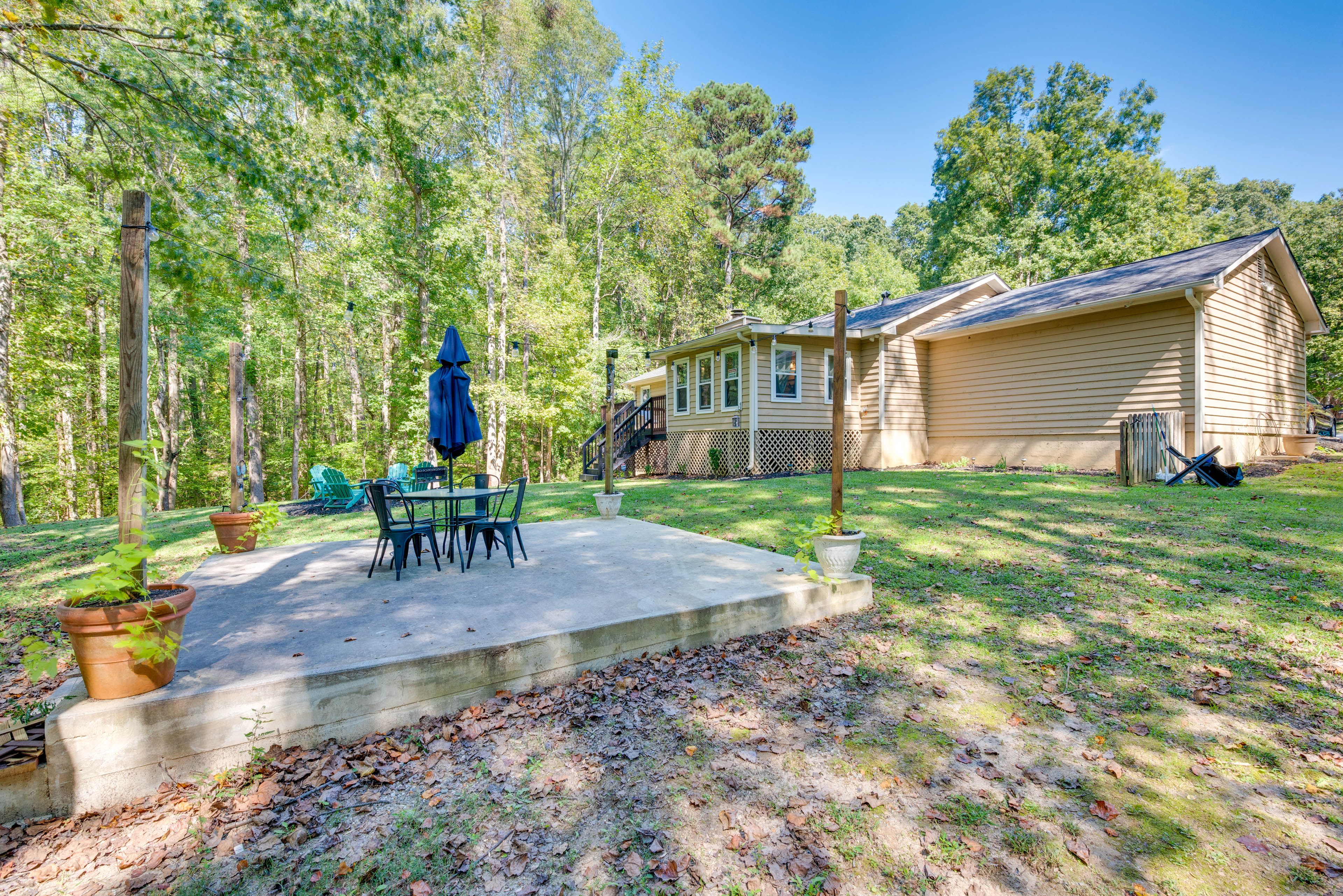 Backyard | Patio | Fire Pit