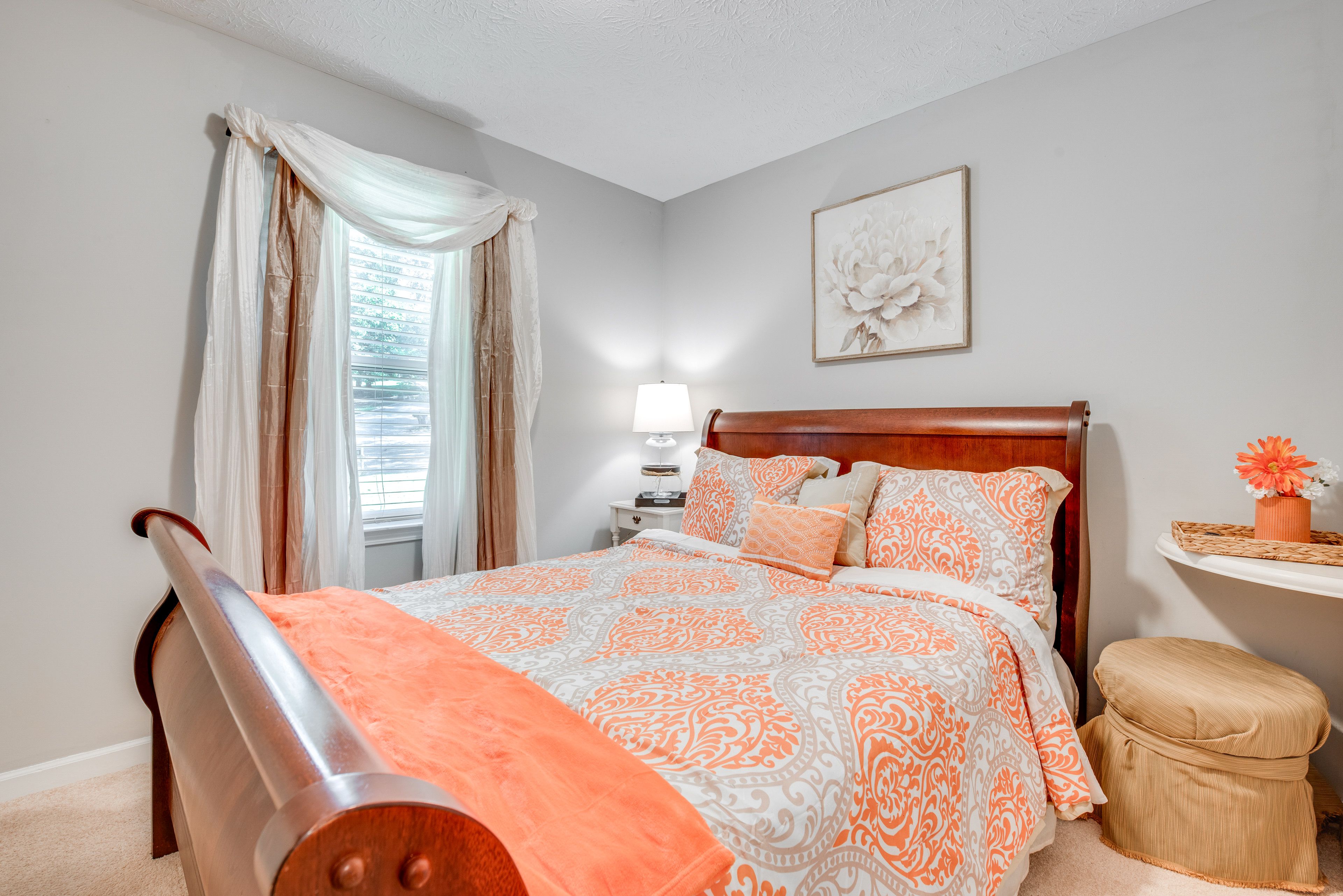 Bedroom 3 | Queen Bed