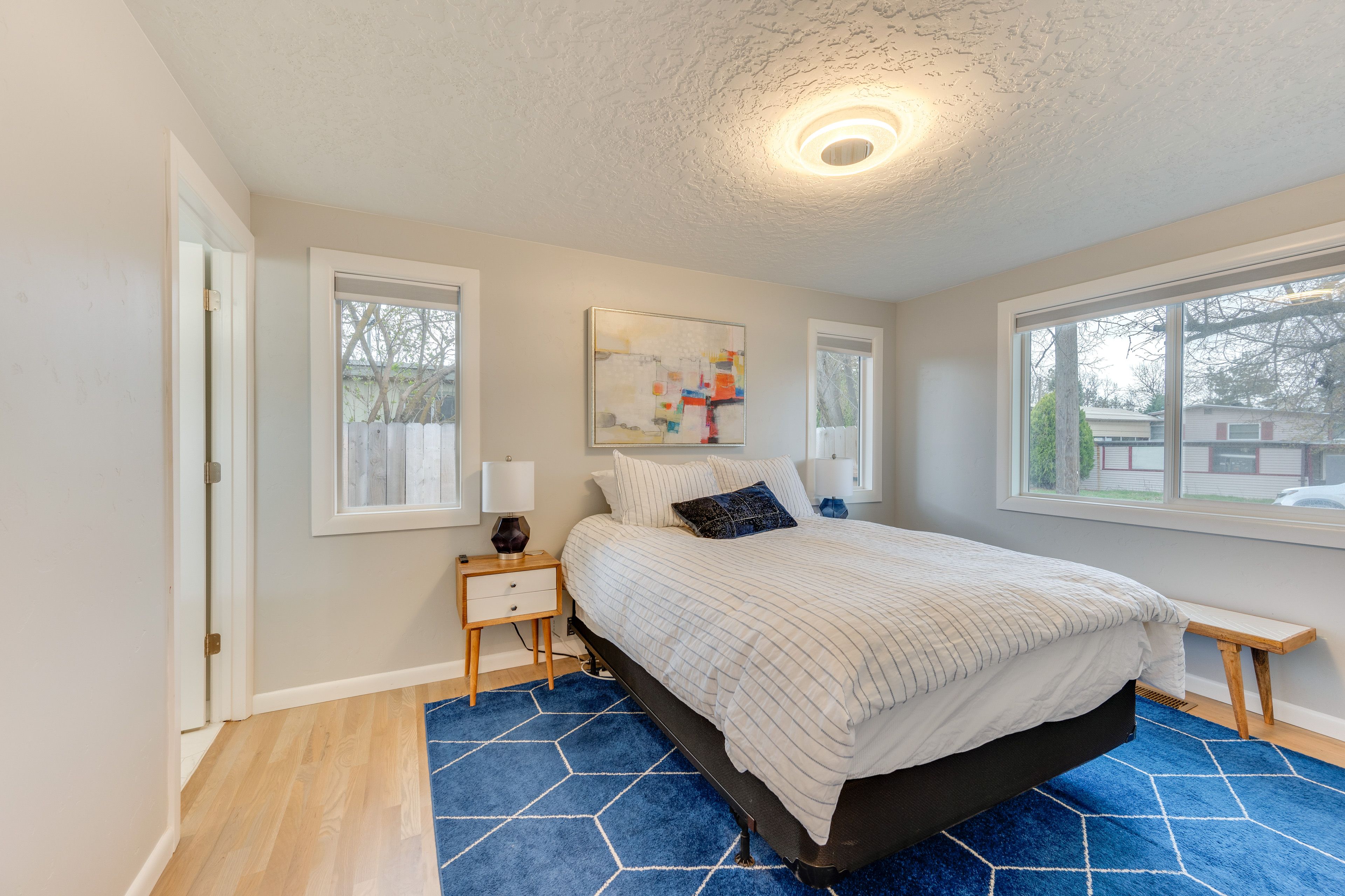 Bedroom 1 | Queen Bed | Linens & Towels Provided