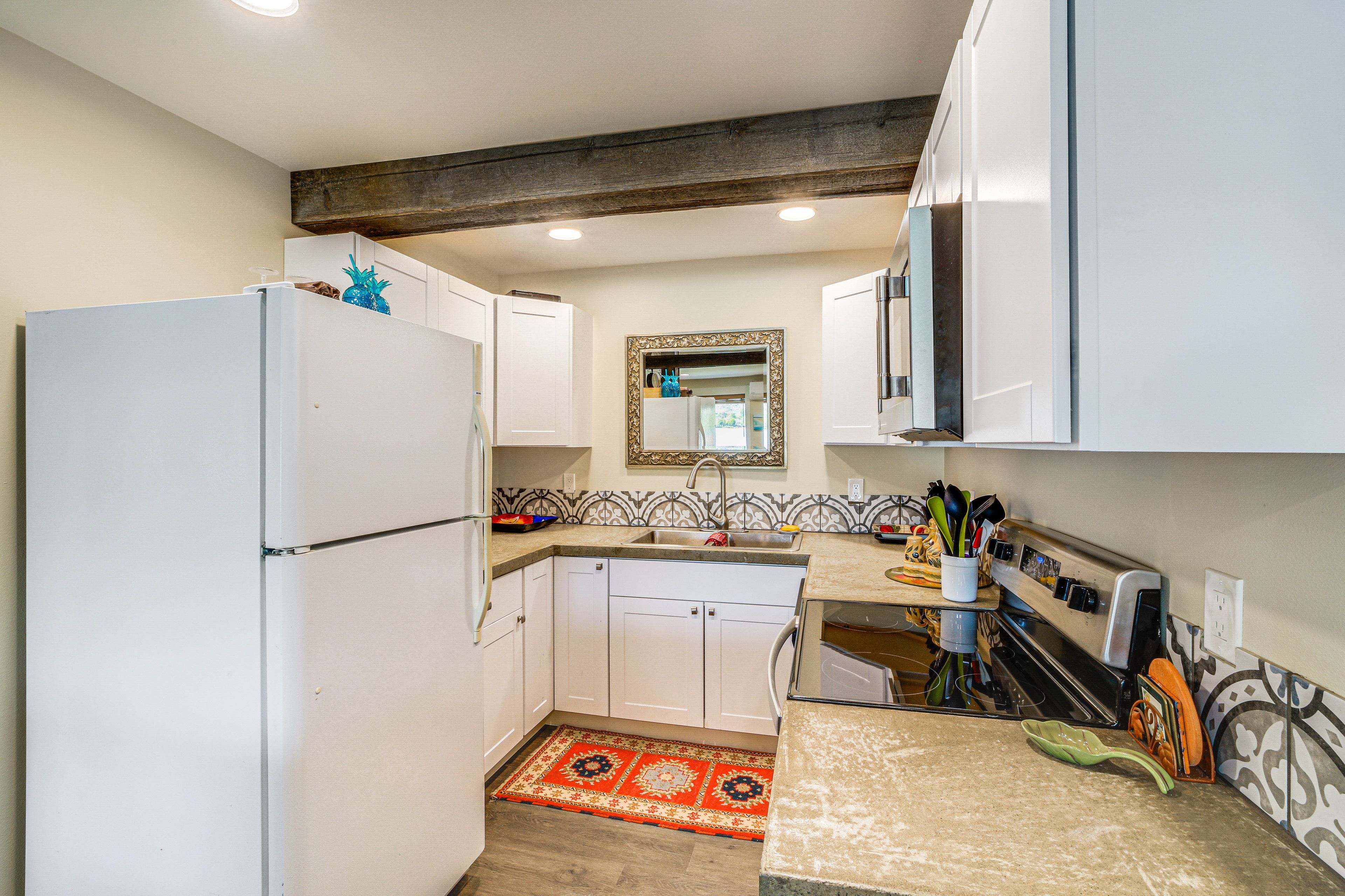Lower Kitchen | Basement