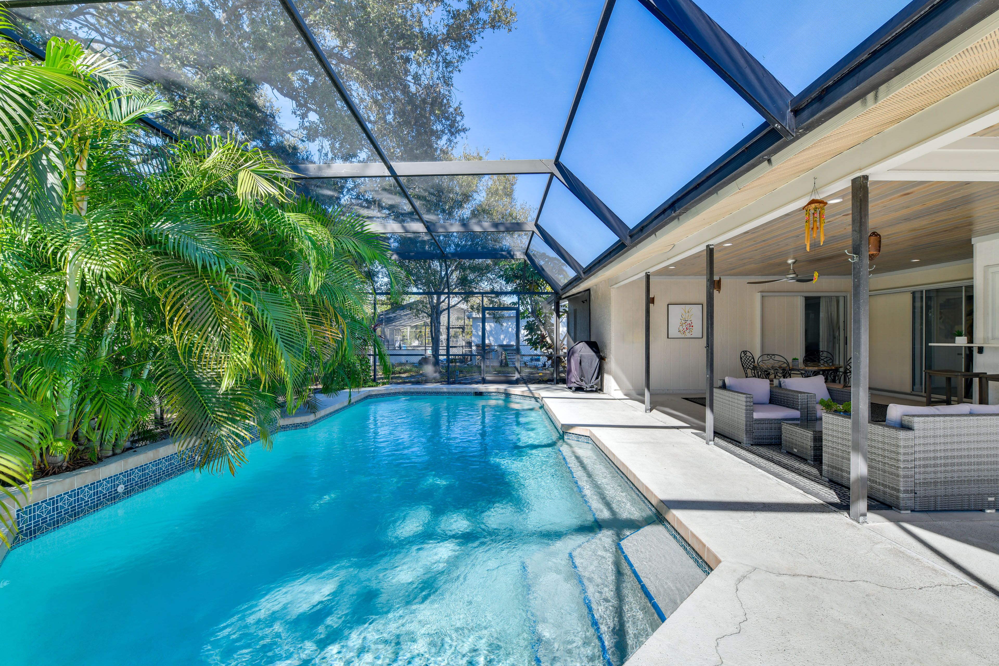 Sarasota Vacation Rental | 3BR | 2BA | 1,775 Sq Ft | Small Step to Enter