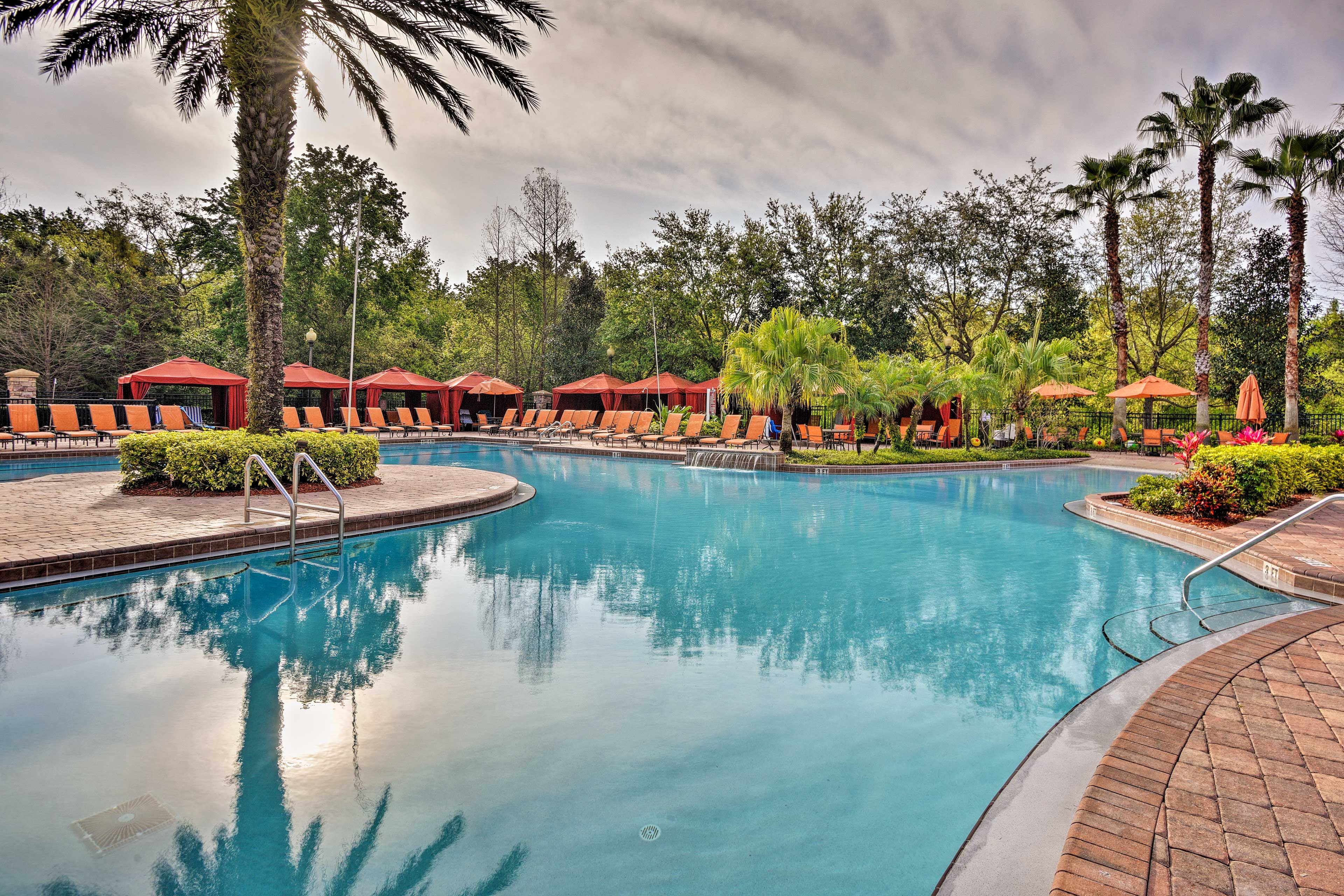 Tuscana Resort Pool