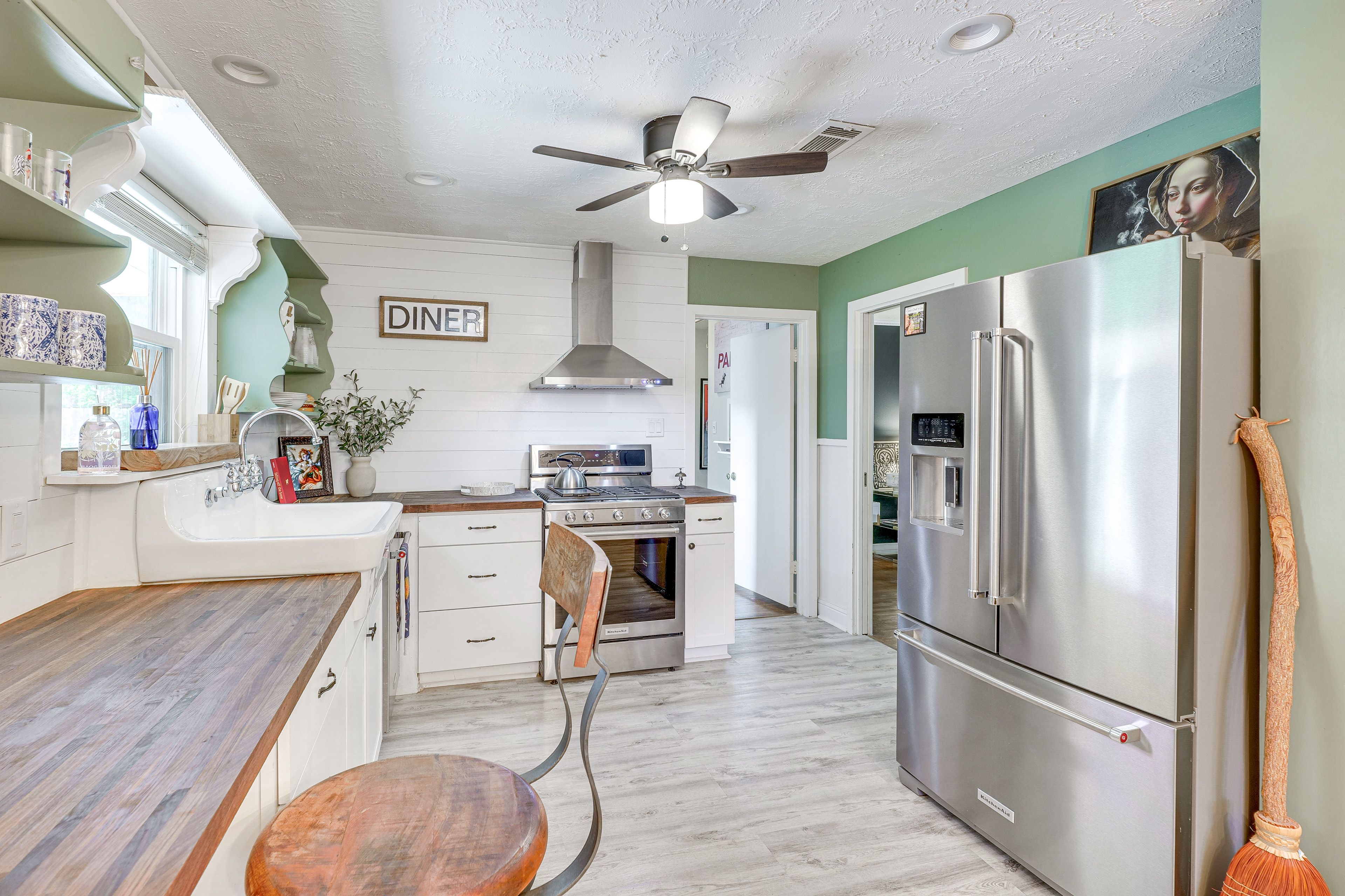 Kitchen | Drip Coffee Maker | Dishwasher | Cooking Basics