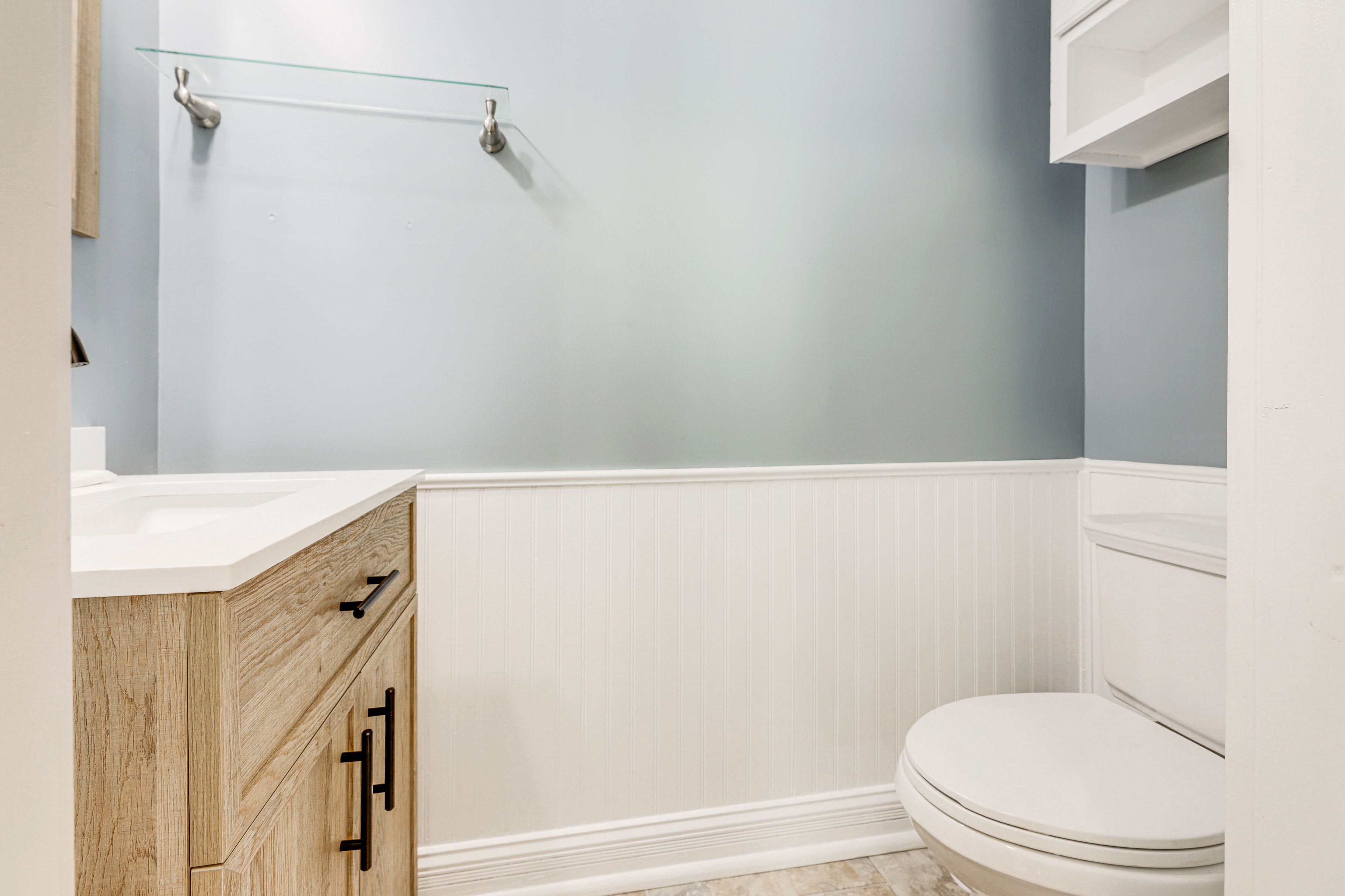 Half Bathroom | 1st Floor | Complimentary Toiletries