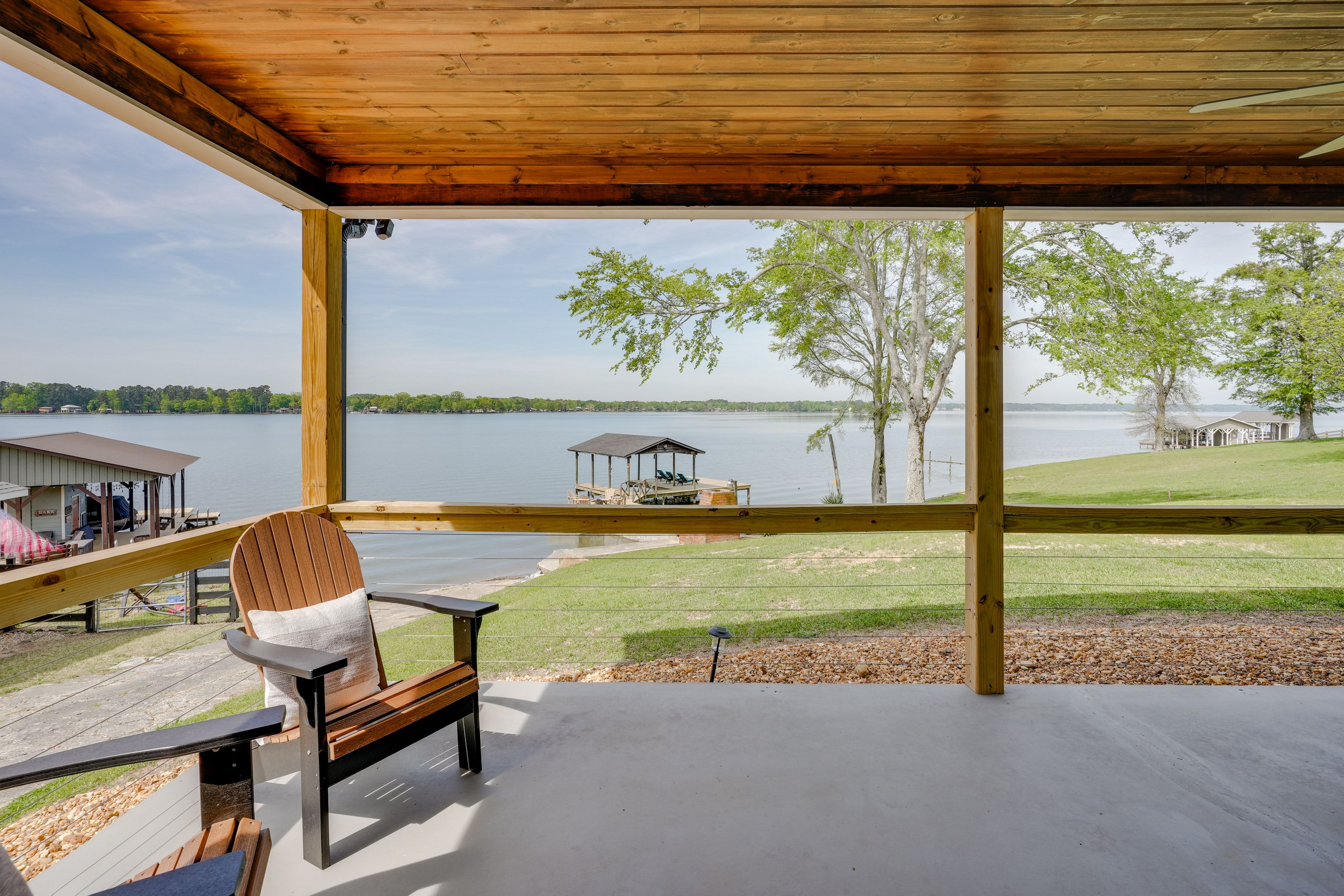 Centre Vacation Rental | 3BR | 2BA | 1,756 Sq Ft | Steps Required