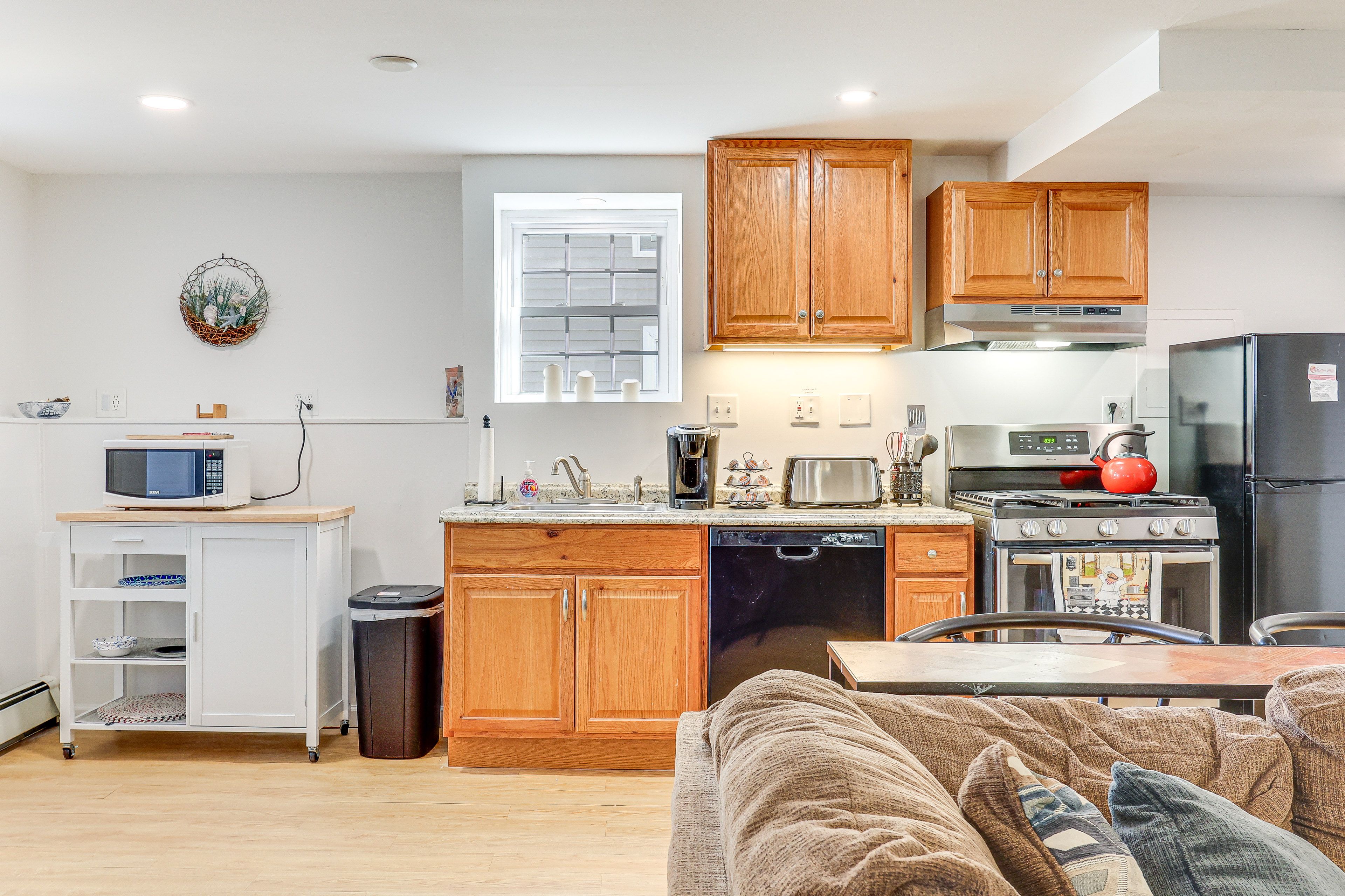 Kitchen | Drip Coffee Maker | Toaster