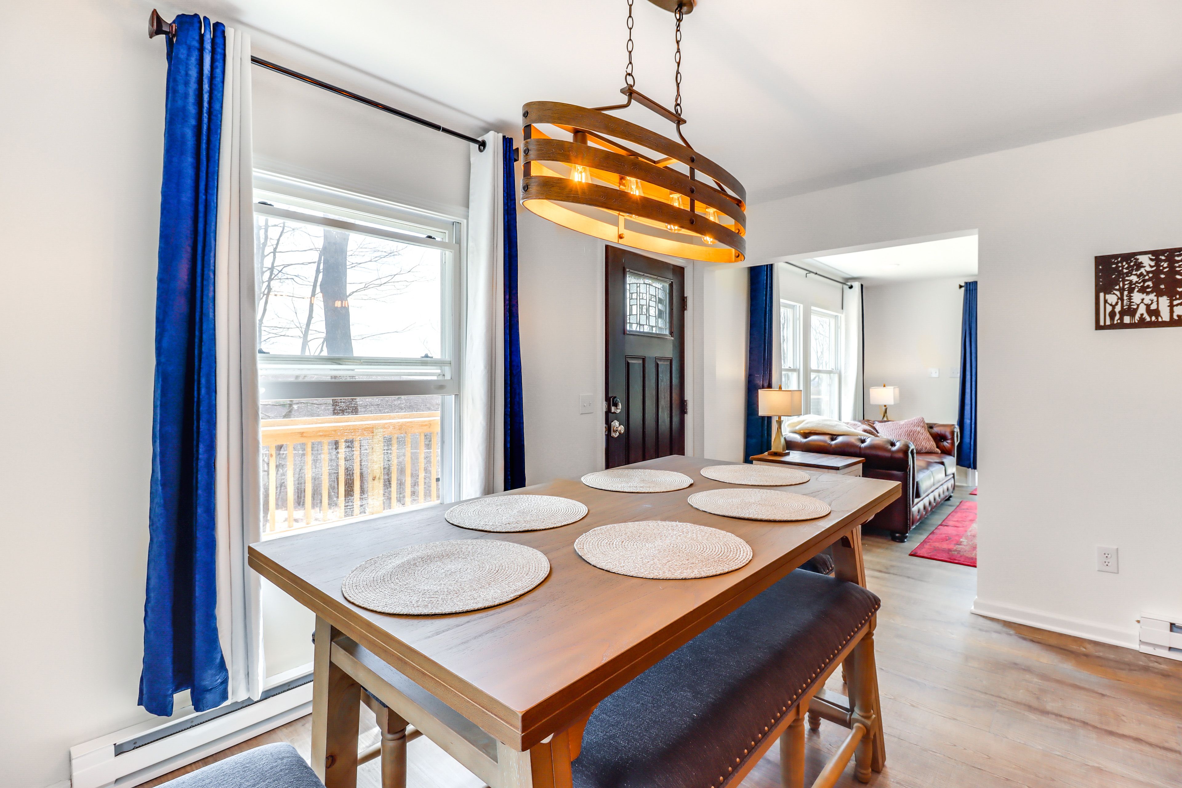 Dining Area | Dishware/Flatware | 1st Floor