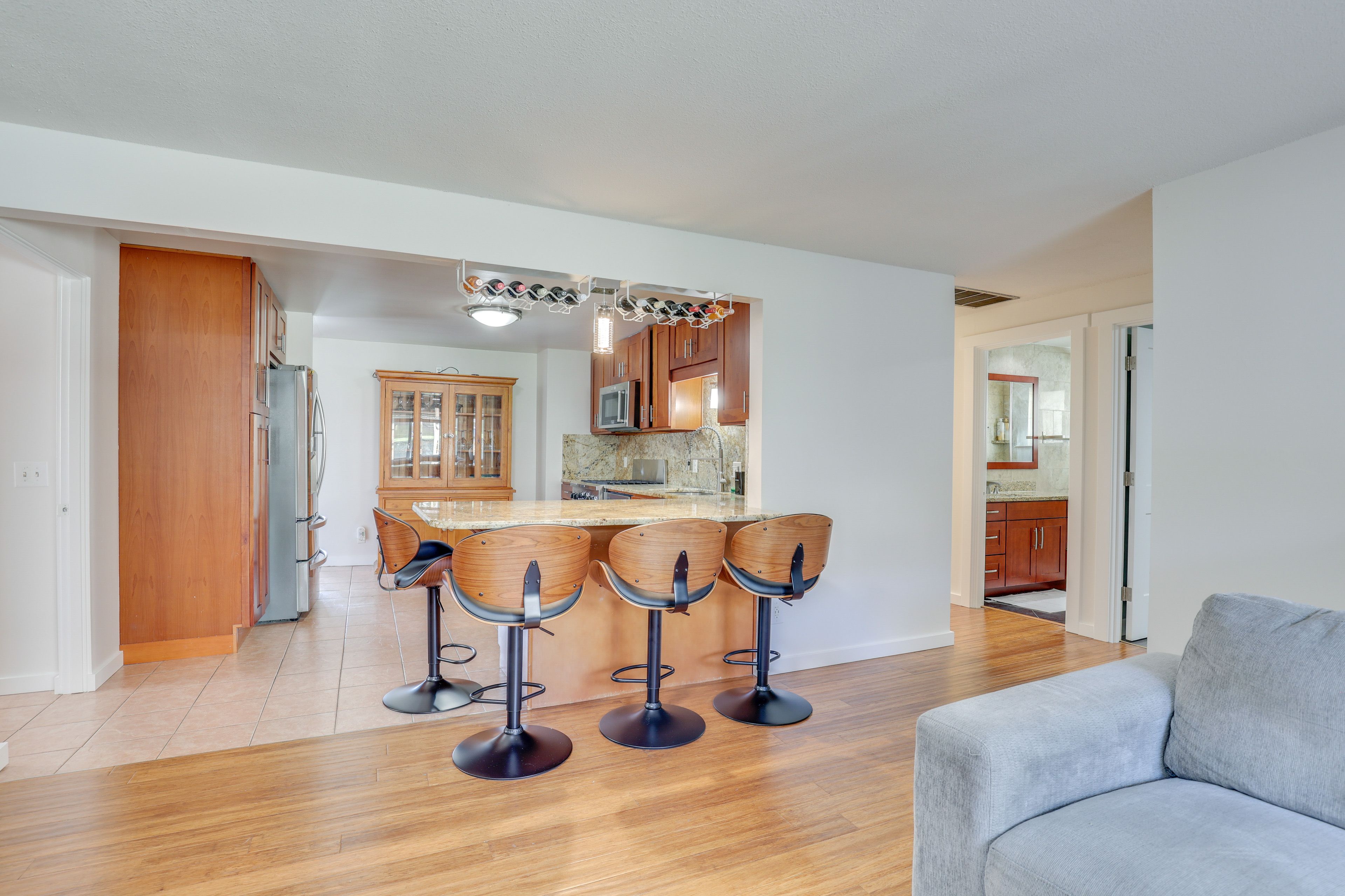 Kitchen | Bar Seating